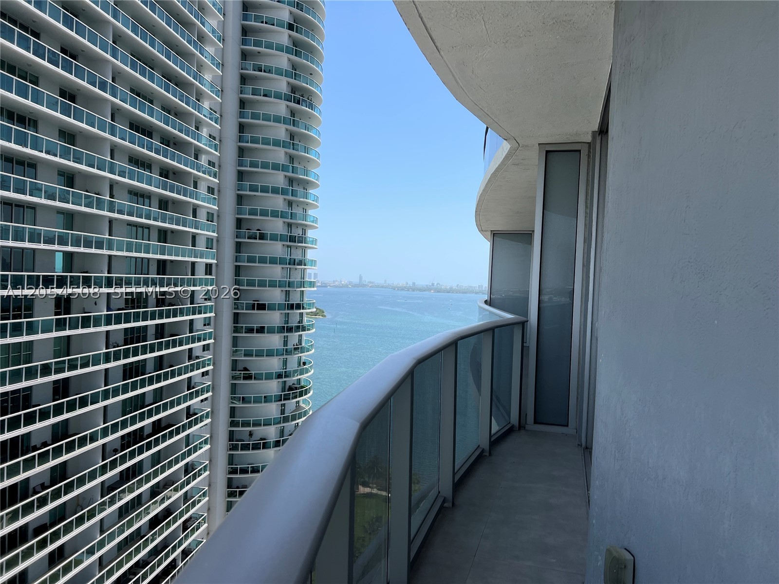 image Aria on the Bay0