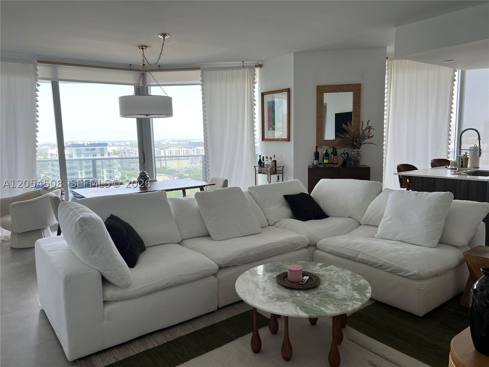 image Aria on the Bay7