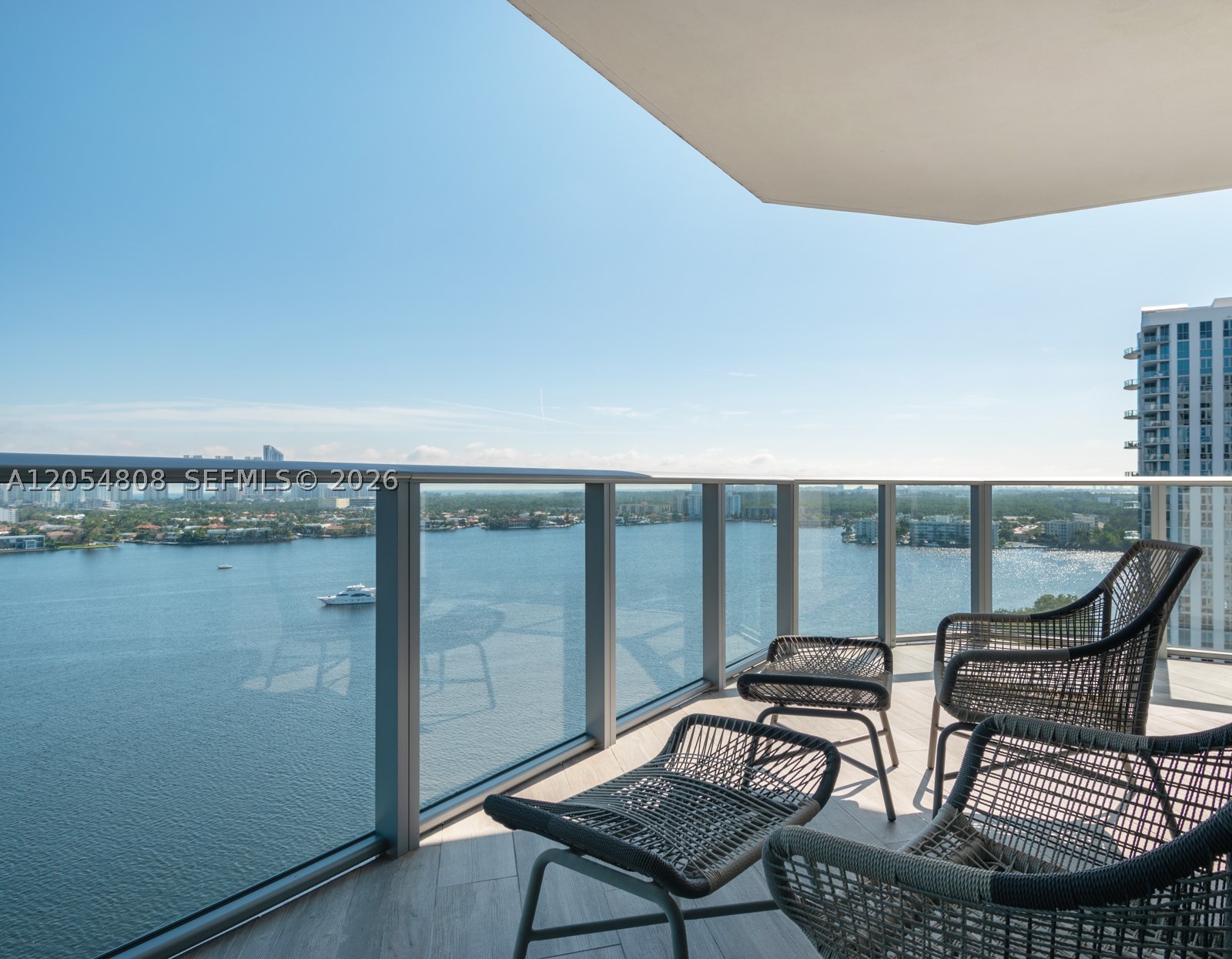 image Marina Palms Residences14