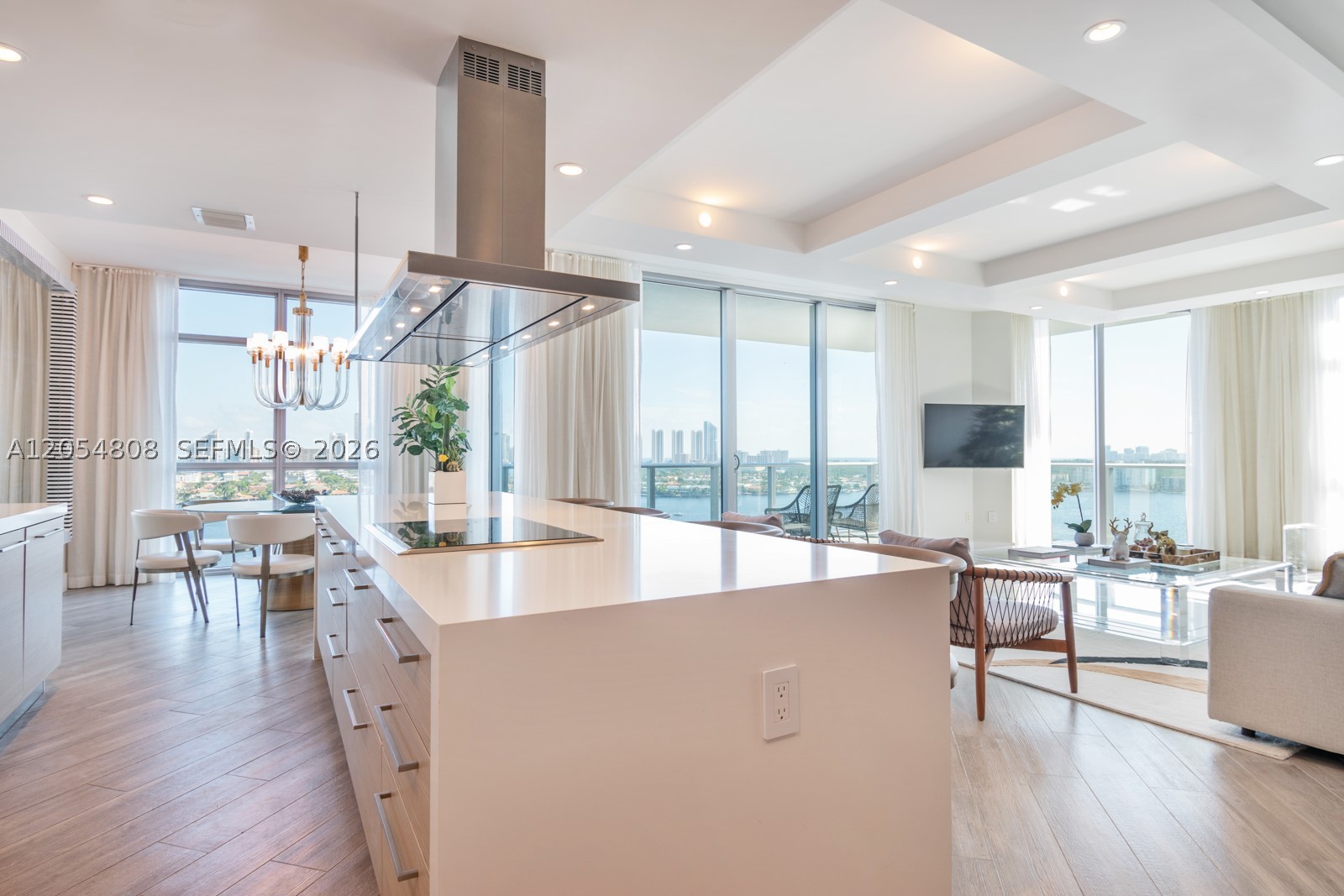 image Marina Palms Residences3
