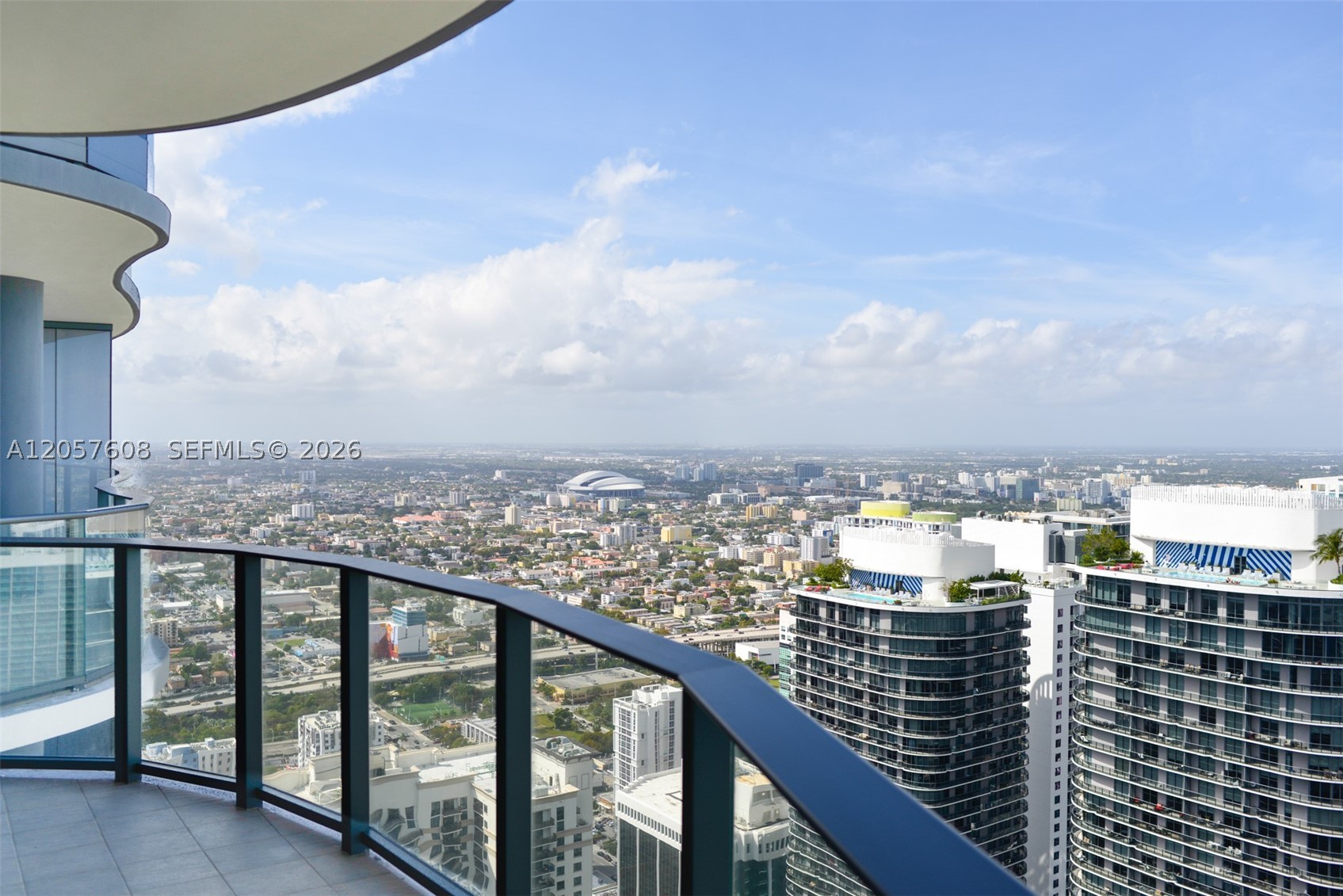1000 Brickell Plz #PH5907
