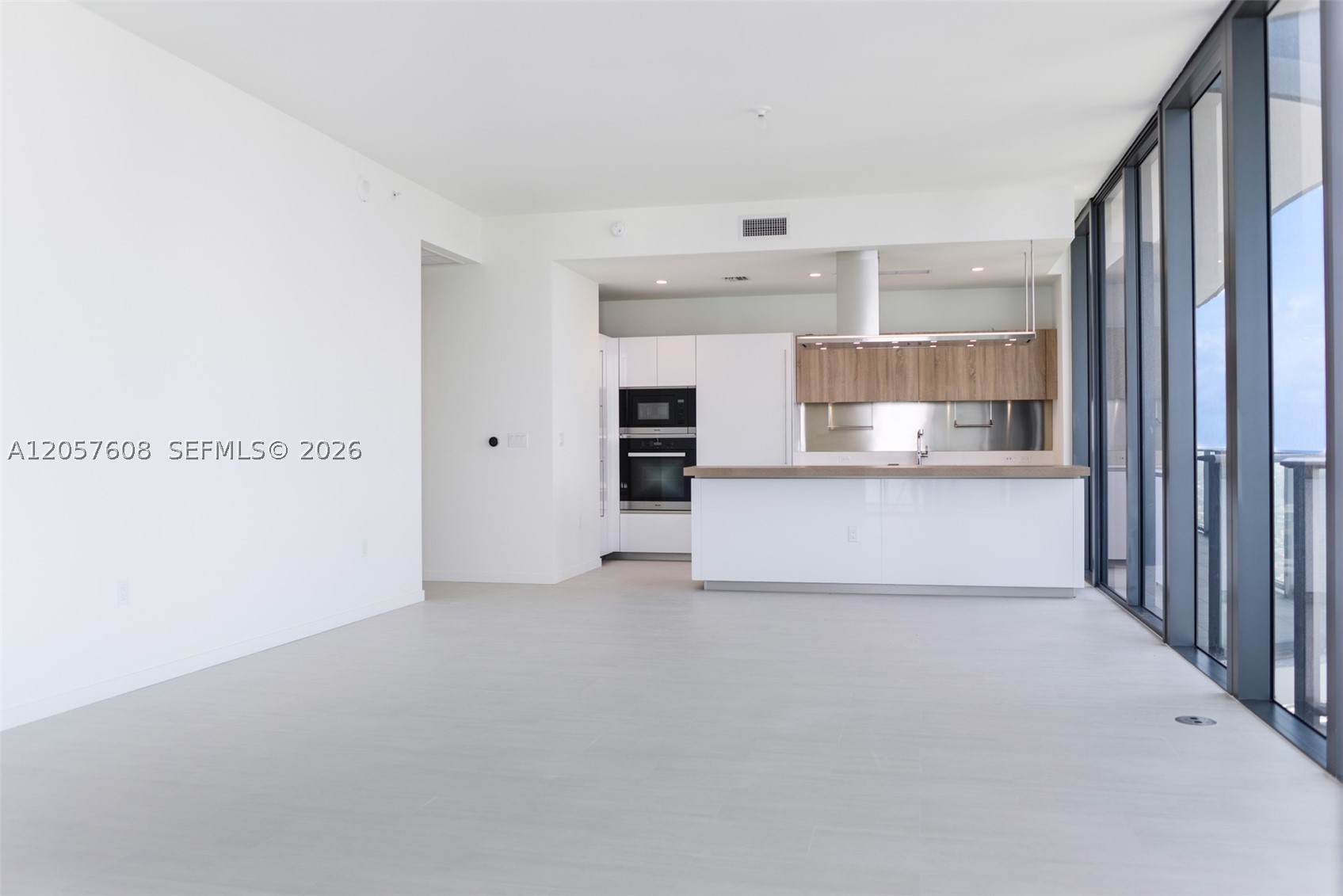 image Brickell Flatiron9