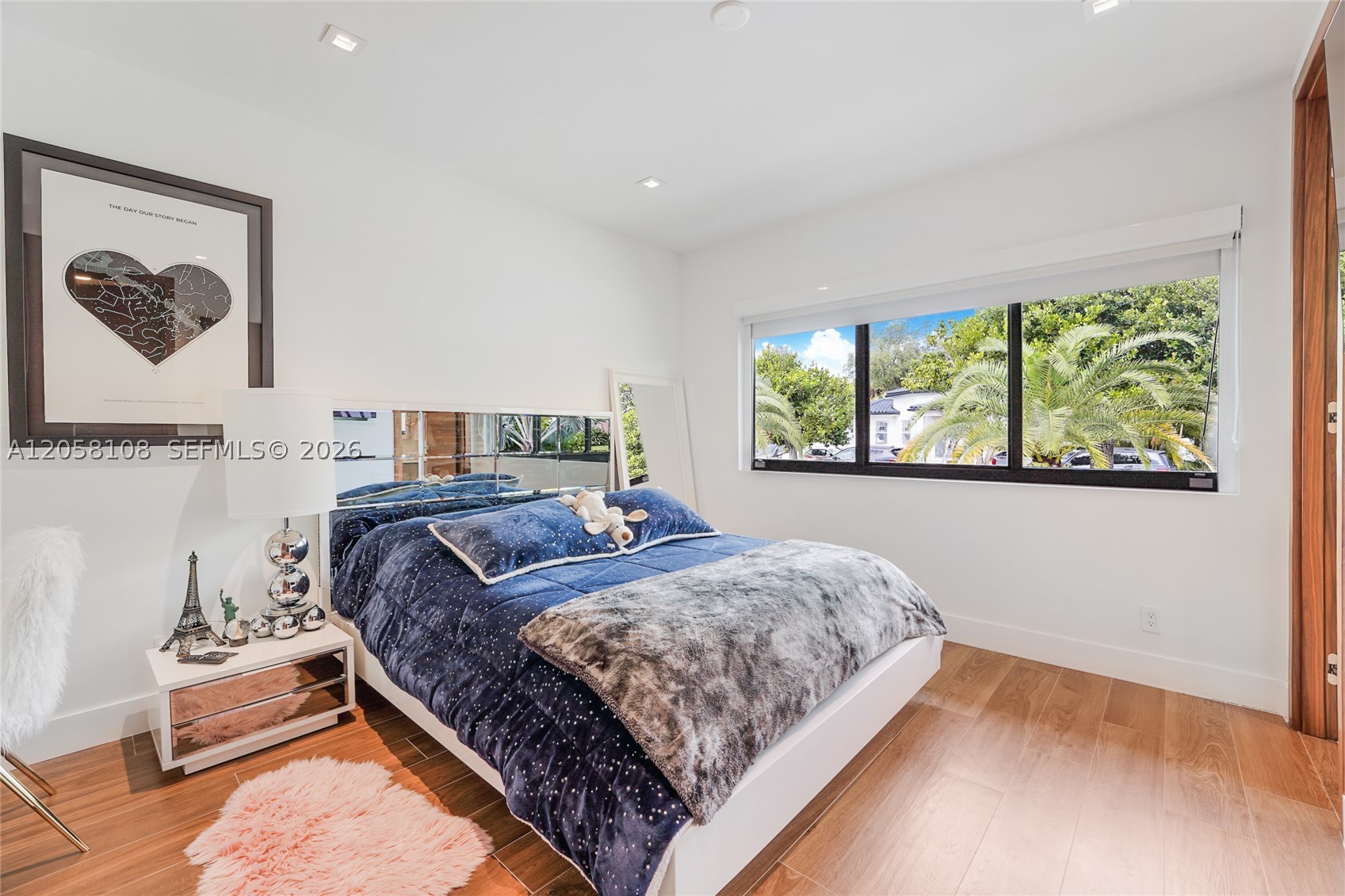 60 Shore Dr W Miami, FL 33133