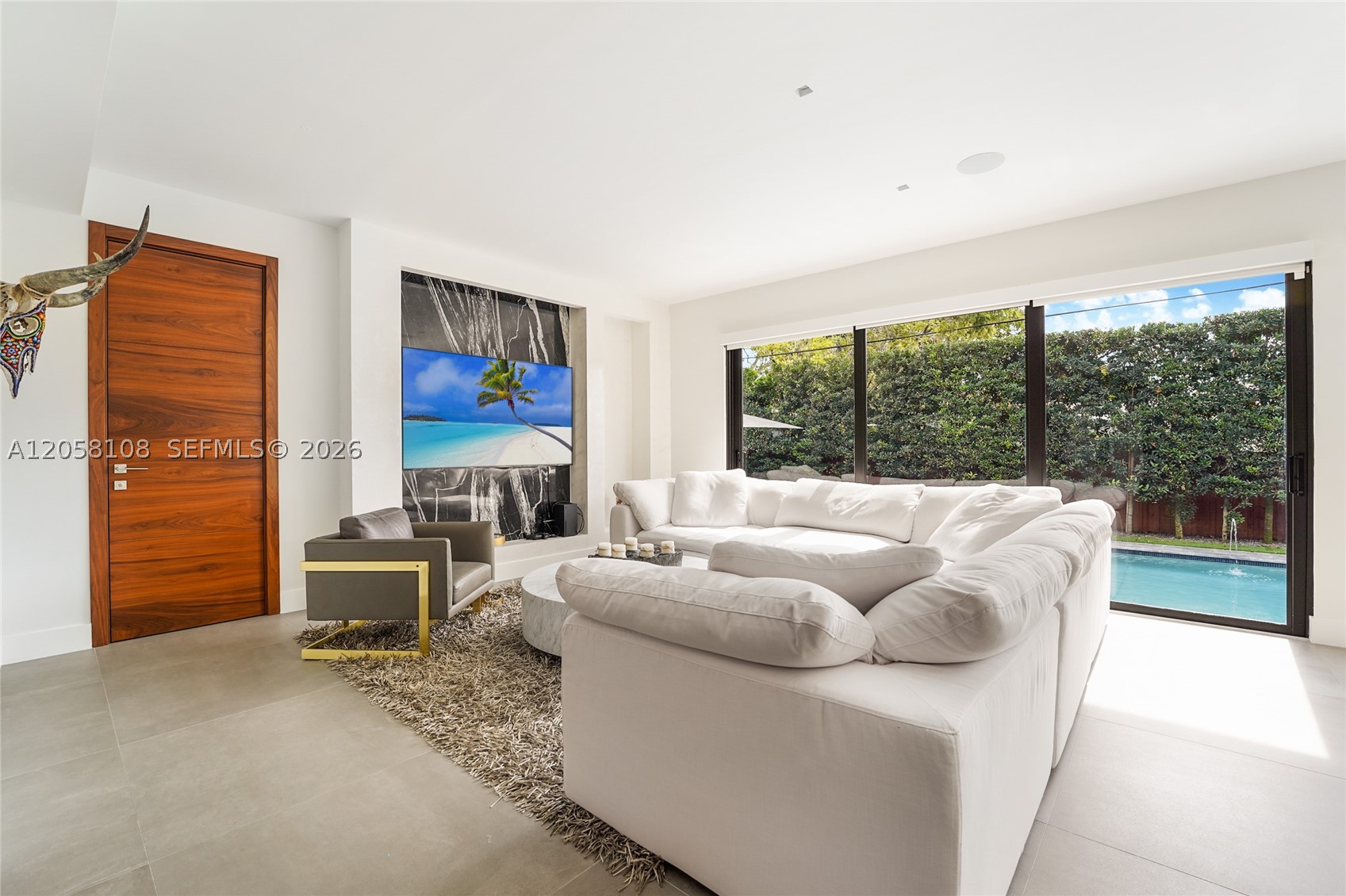 60 Shore Dr W Miami, FL 33133