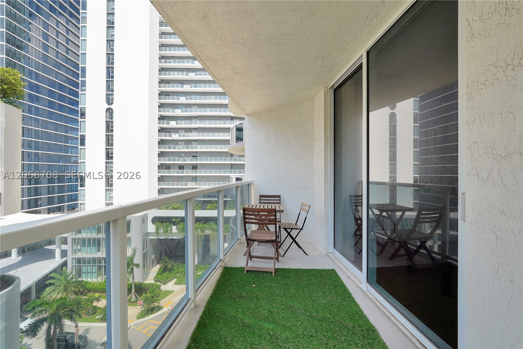 image 23 Biscayne Bay25