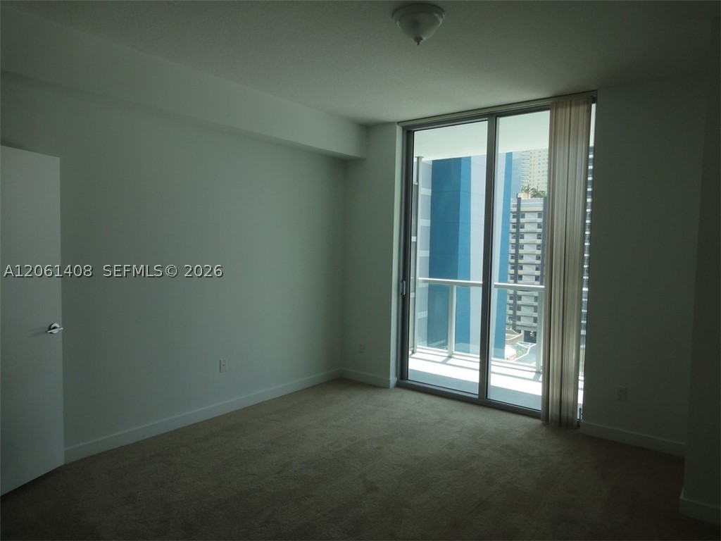 image Axis on Brickell South6