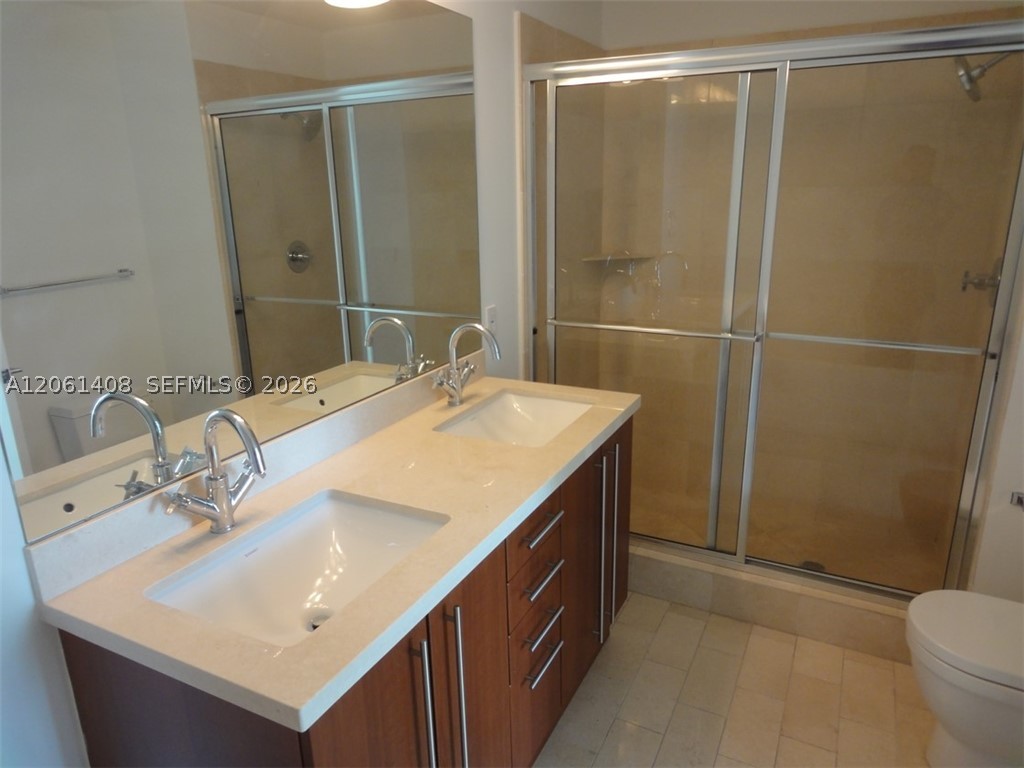 image Axis on Brickell South7