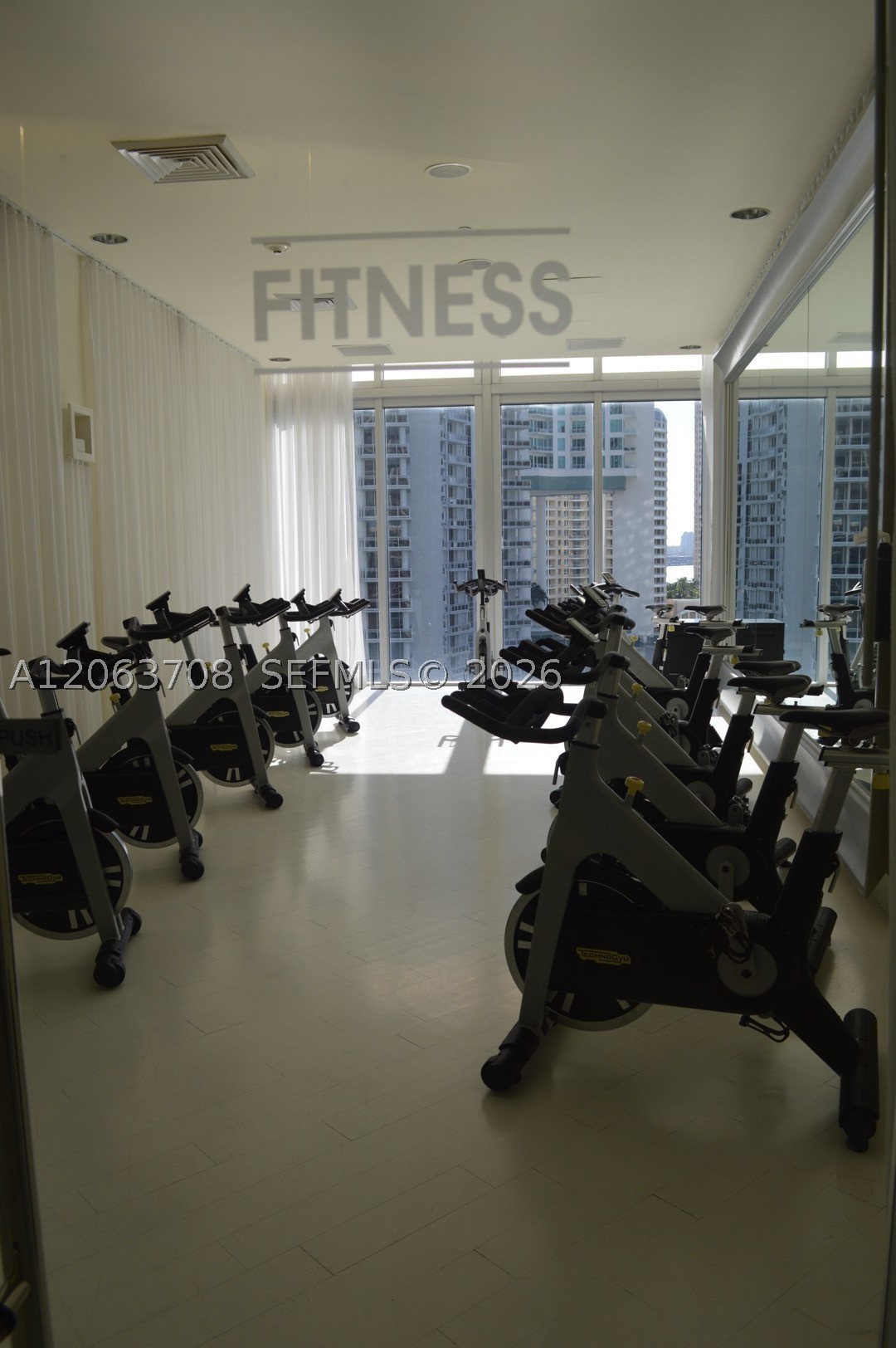 image Icon Brickell I24