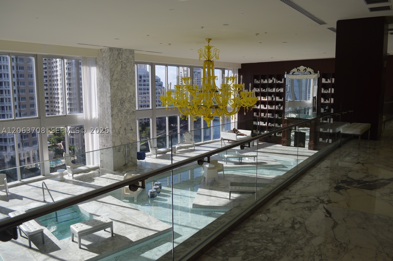 image Icon Brickell I25