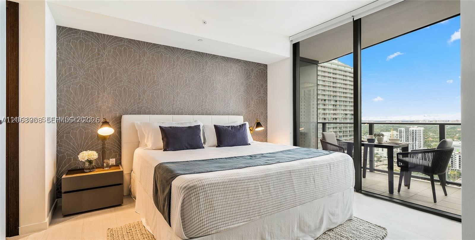 image Brickell Flatiron10