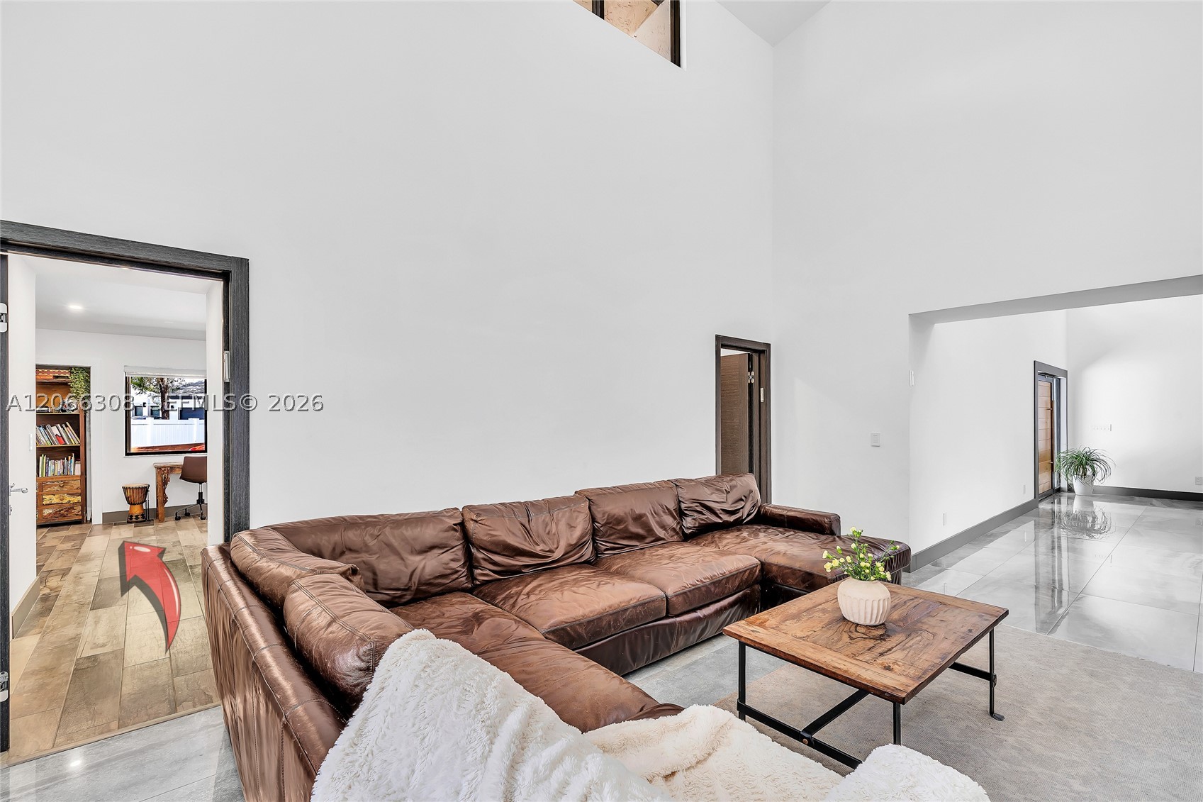 5811 SW 33rd Ter Hollywood, FL 33312