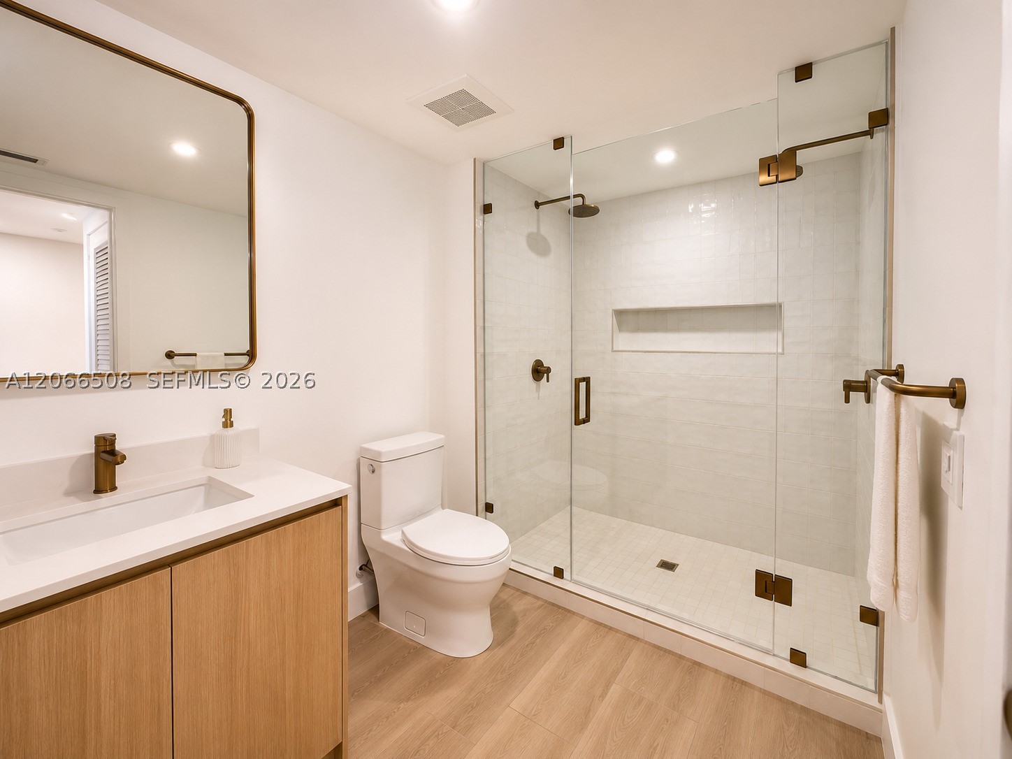 image The Standard Residences Midtown Miami10