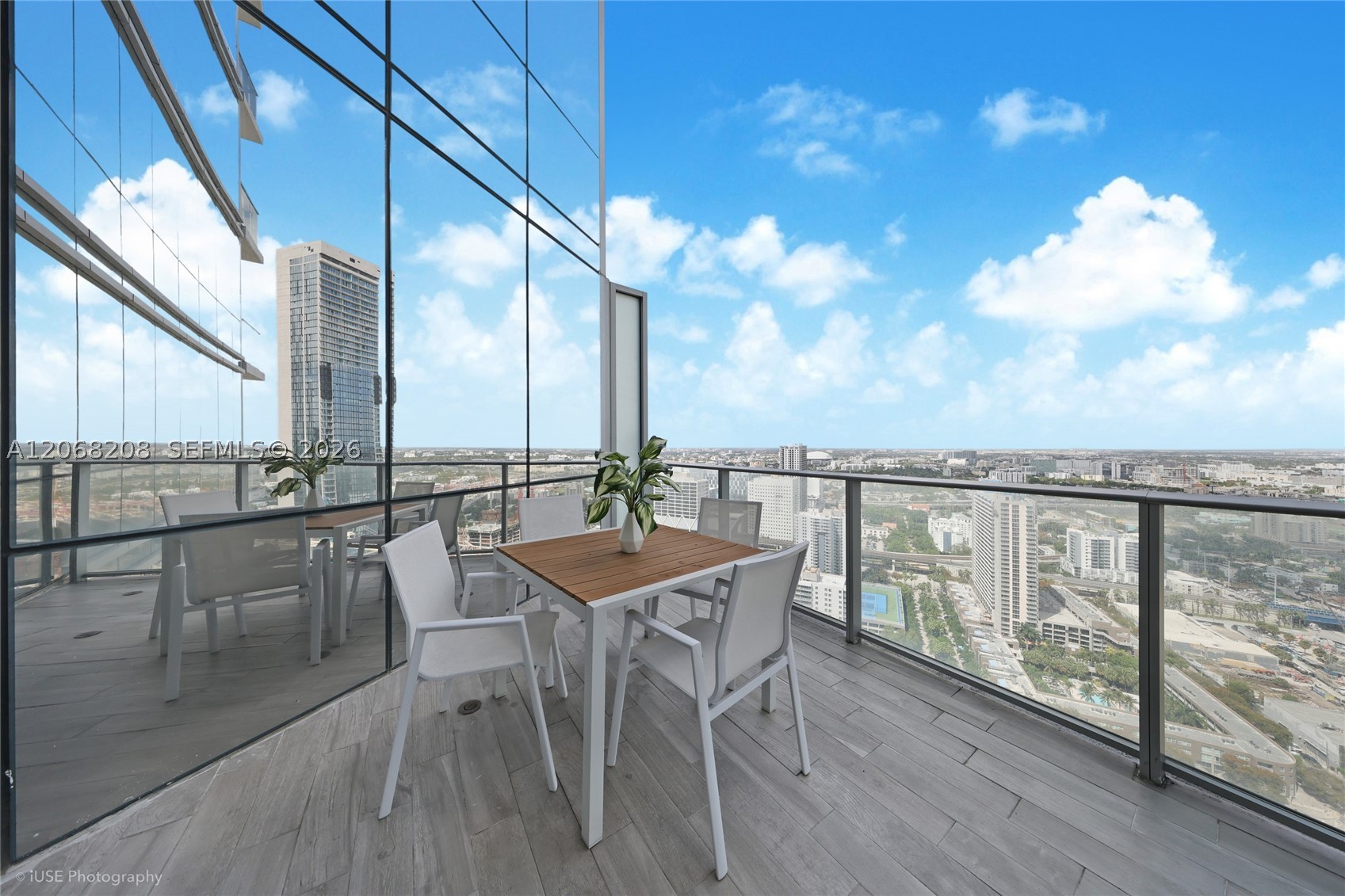 image Paramount Miami Worldcenter8