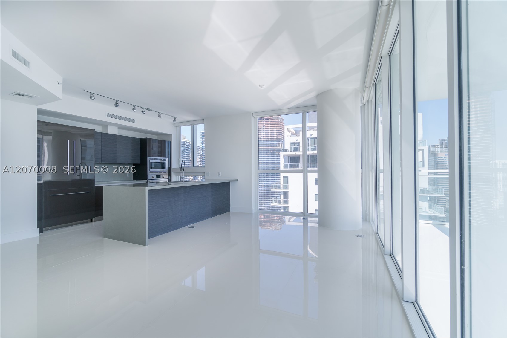 image The Bond on Brickell3