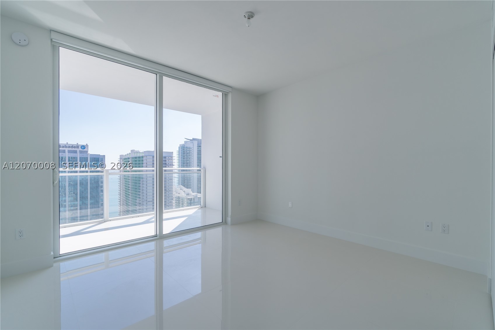 image The Bond on Brickell7
