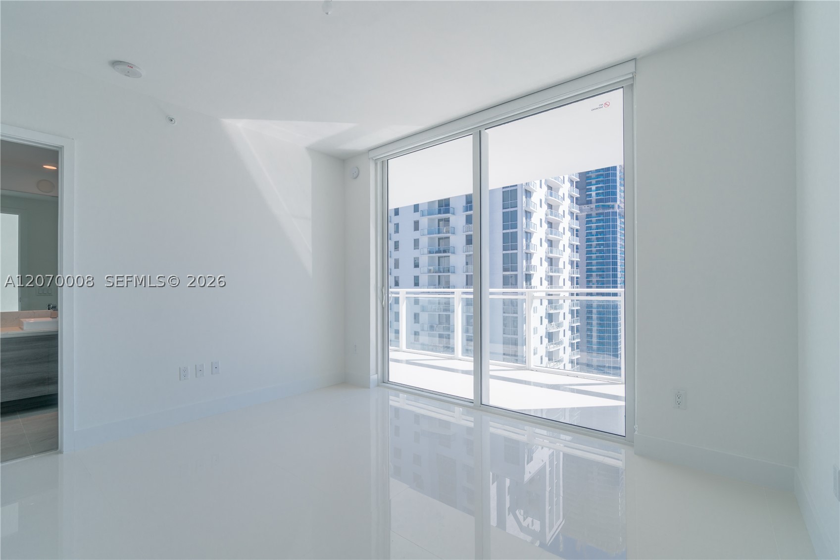 image The Bond on Brickell8