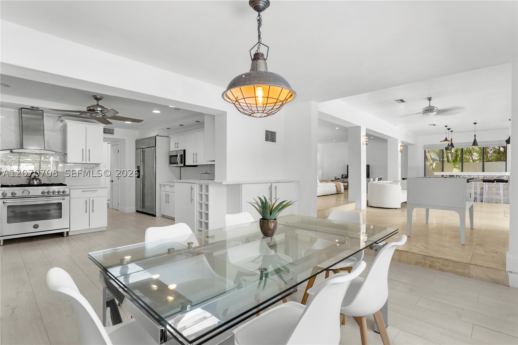 2388 Prairie Ave Miami Beach, FL 33140