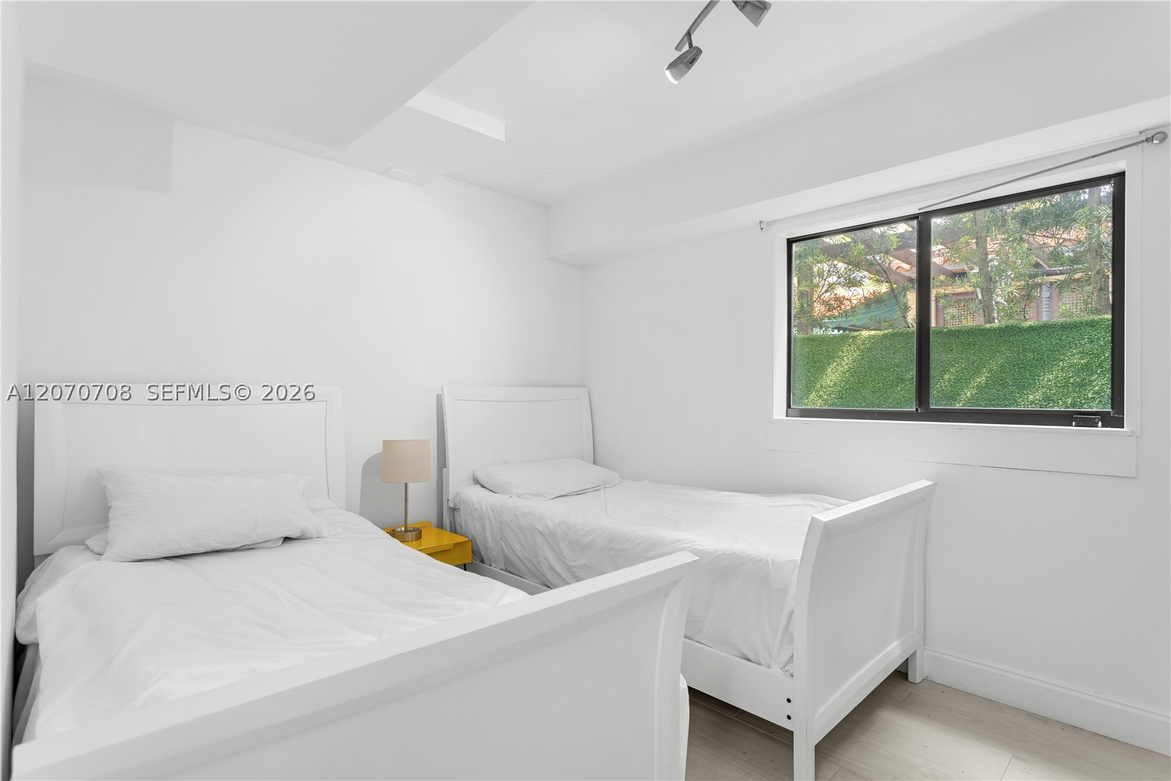 2388 Prairie Ave Miami Beach, FL 33140