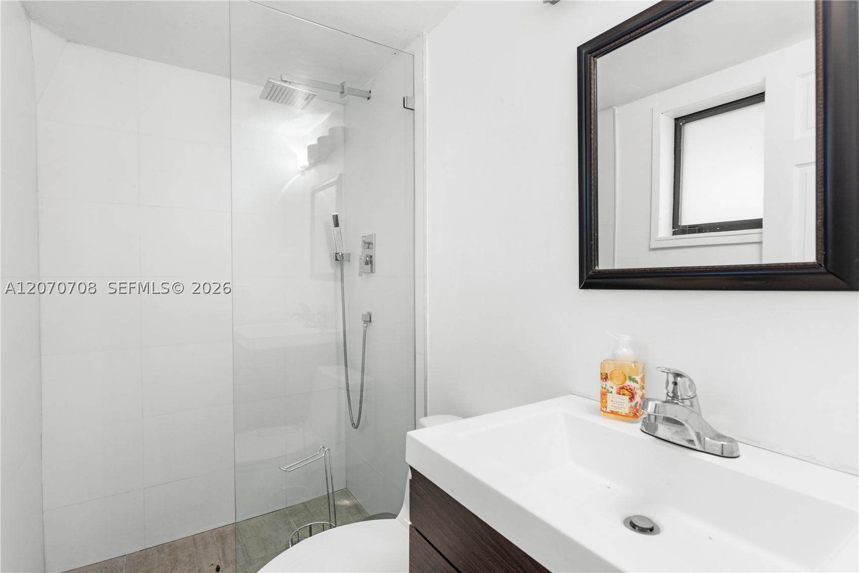 2388 Prairie Ave Miami Beach, FL 33140
