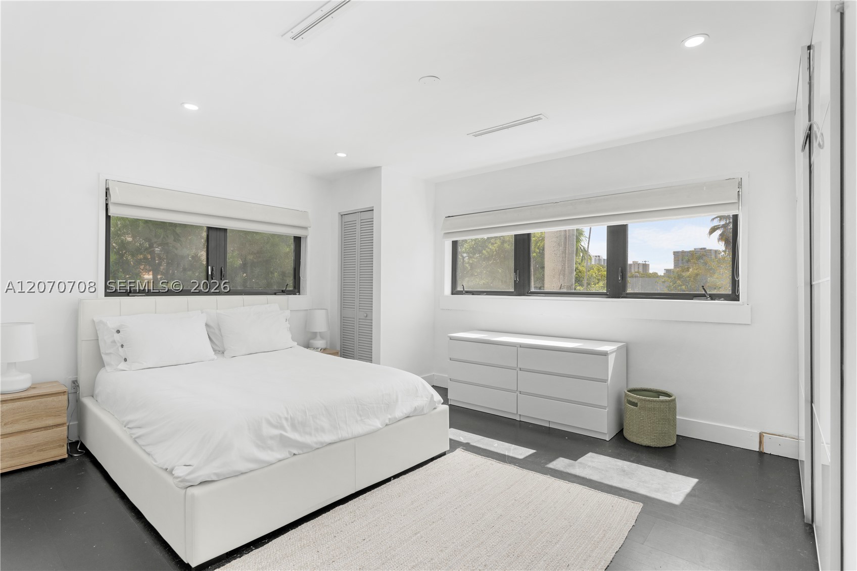 2388 Prairie Ave Miami Beach, FL 33140