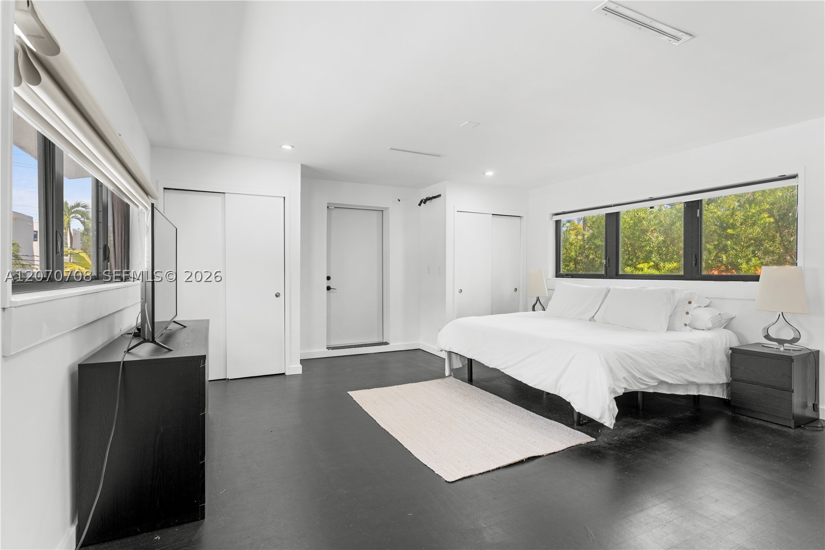 2388 Prairie Ave Miami Beach, FL 33140