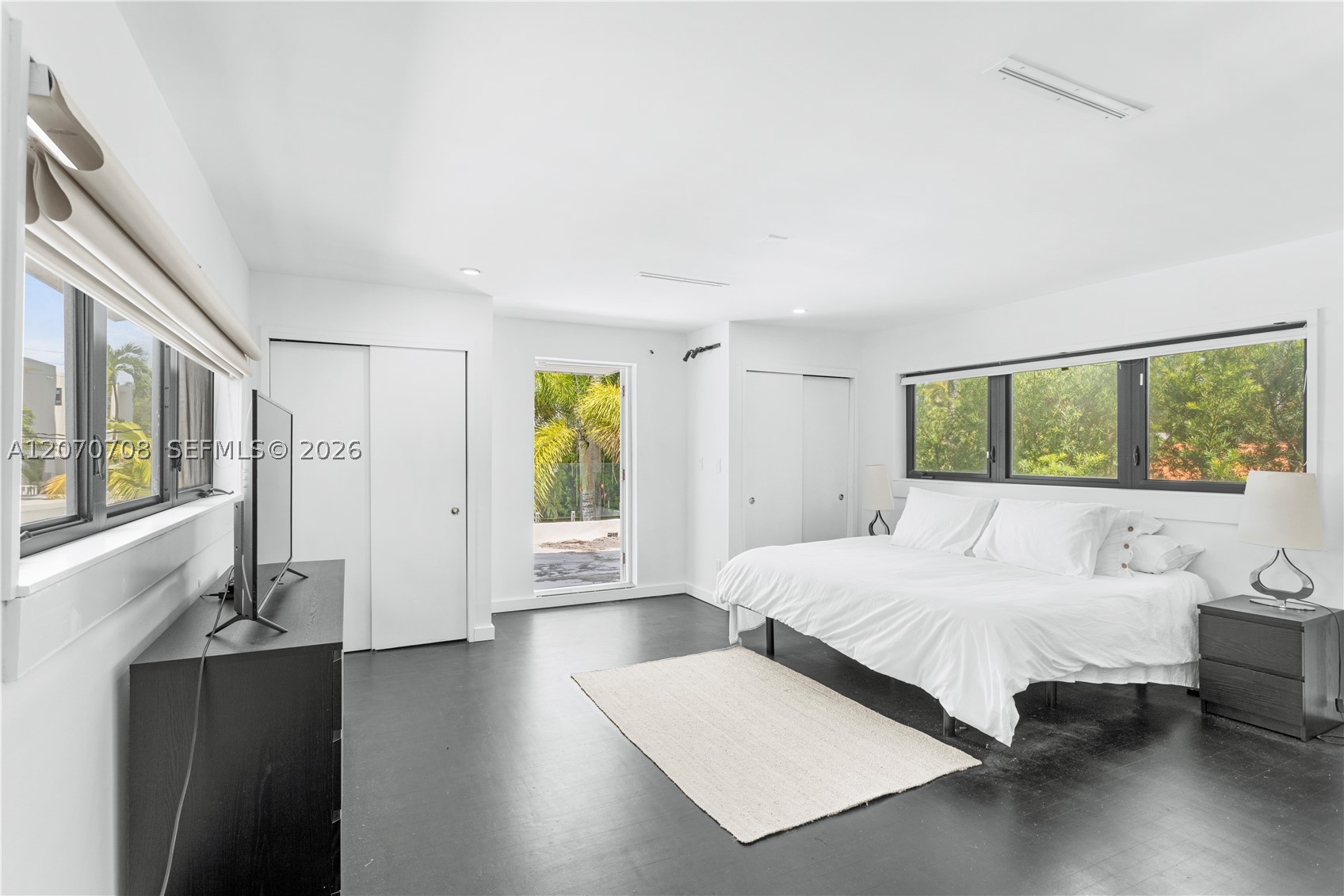 2388 Prairie Ave Miami Beach, FL 33140