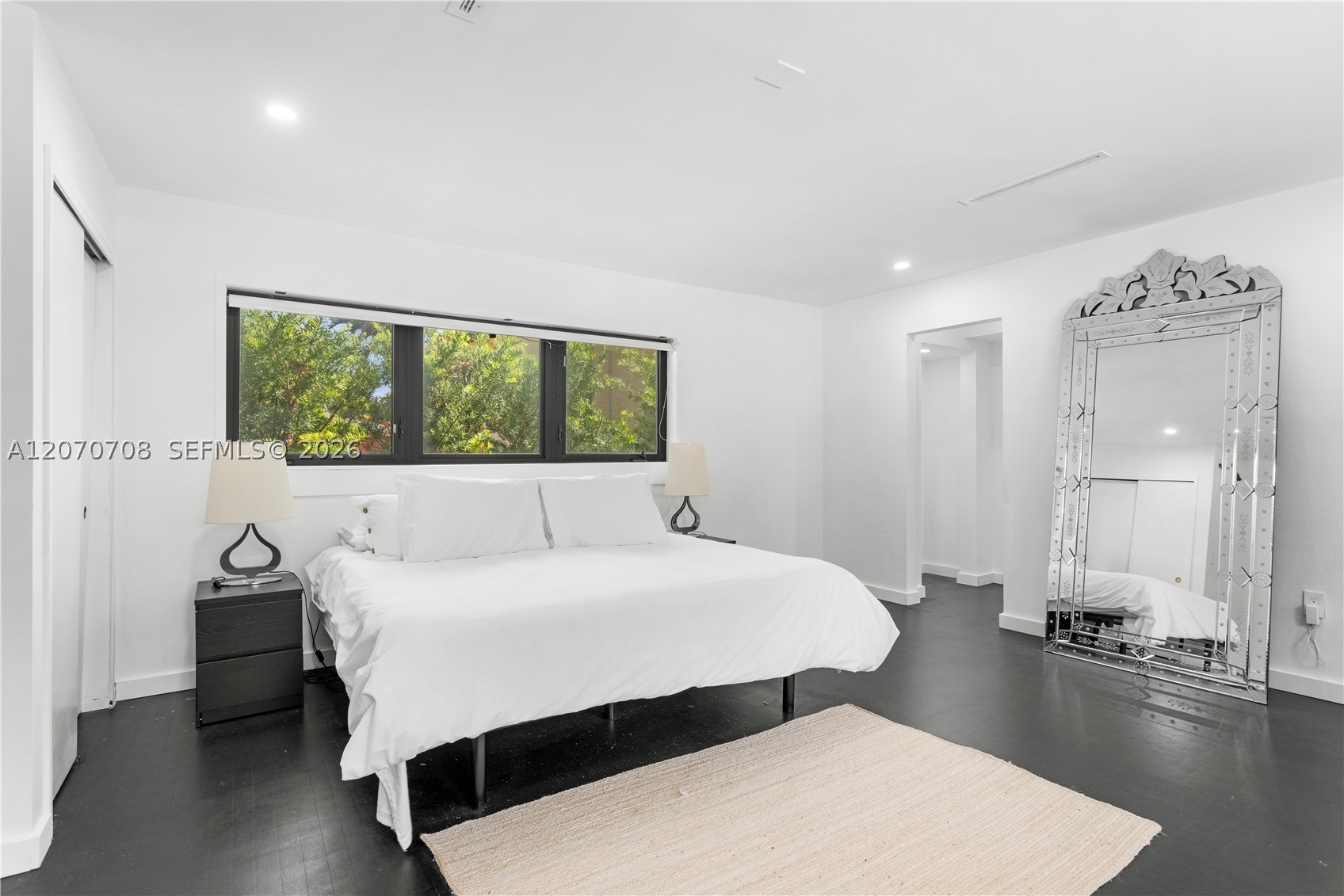 2388 Prairie Ave Miami Beach, FL 33140