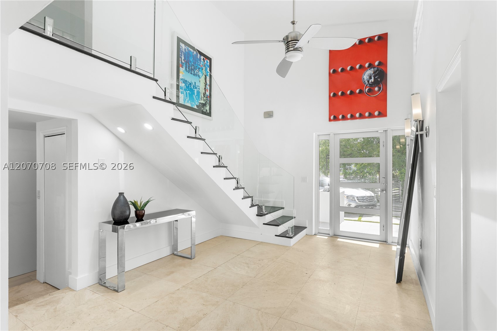 2388 Prairie Ave Miami Beach, FL 33140