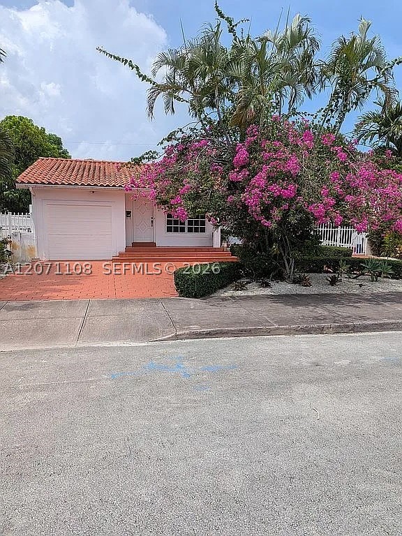 41 Campina Ct
