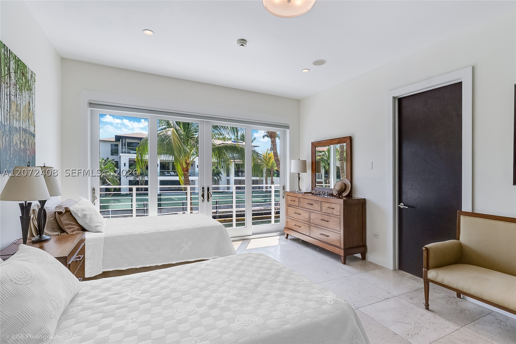 3835 Carole Ct Miami, FL 33133