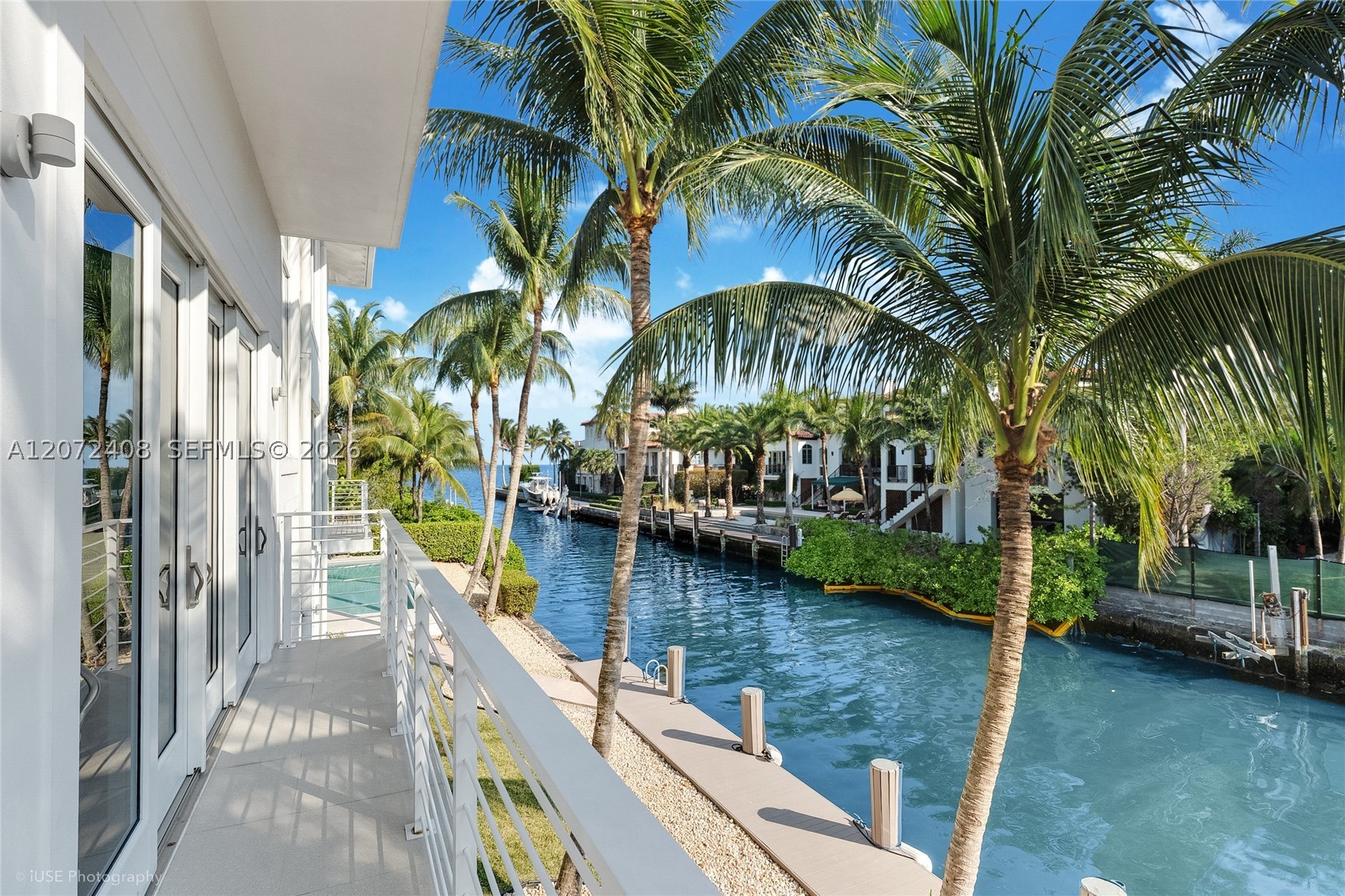 3835 Carole Ct Miami, FL 33133