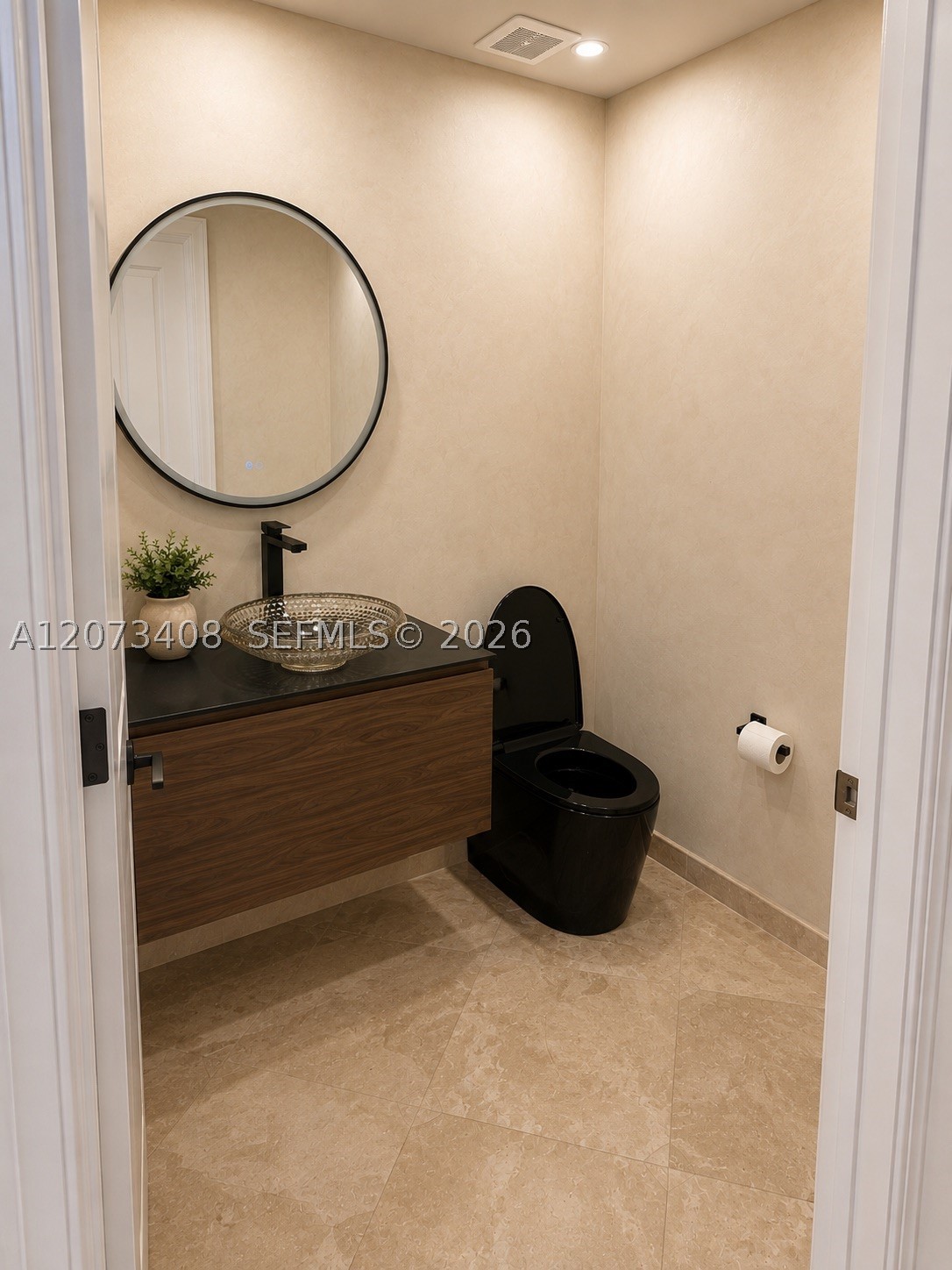3225 NE 207th Ter Aventura, FL 33180
