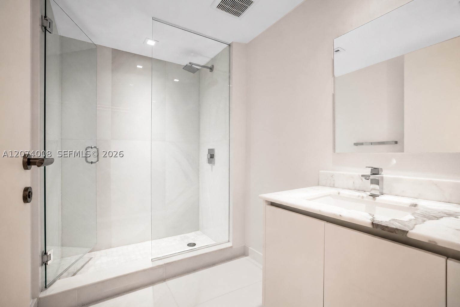 330 Sunny Isles Blvd #5-2403 Sunny Isles Beach, FL 33160