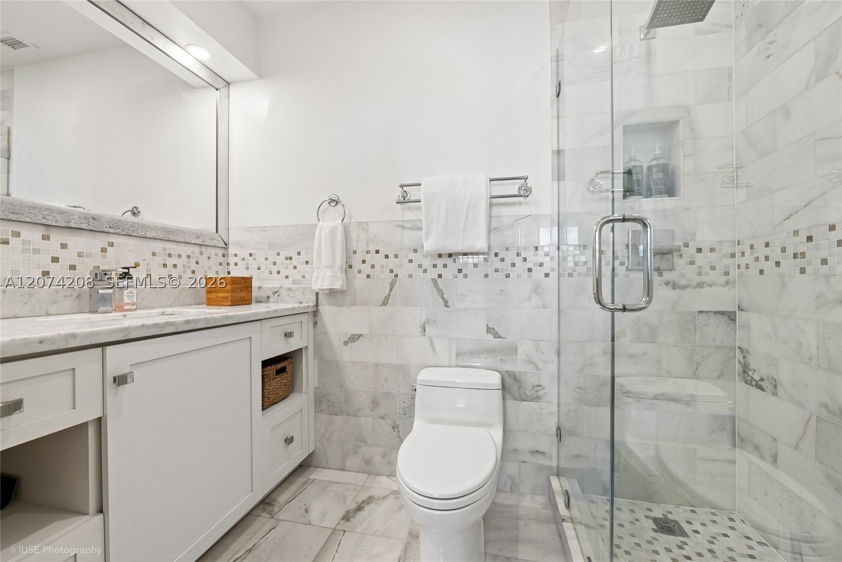 90 Edgewater Dr #PH11 Coral Gables, FL 33133