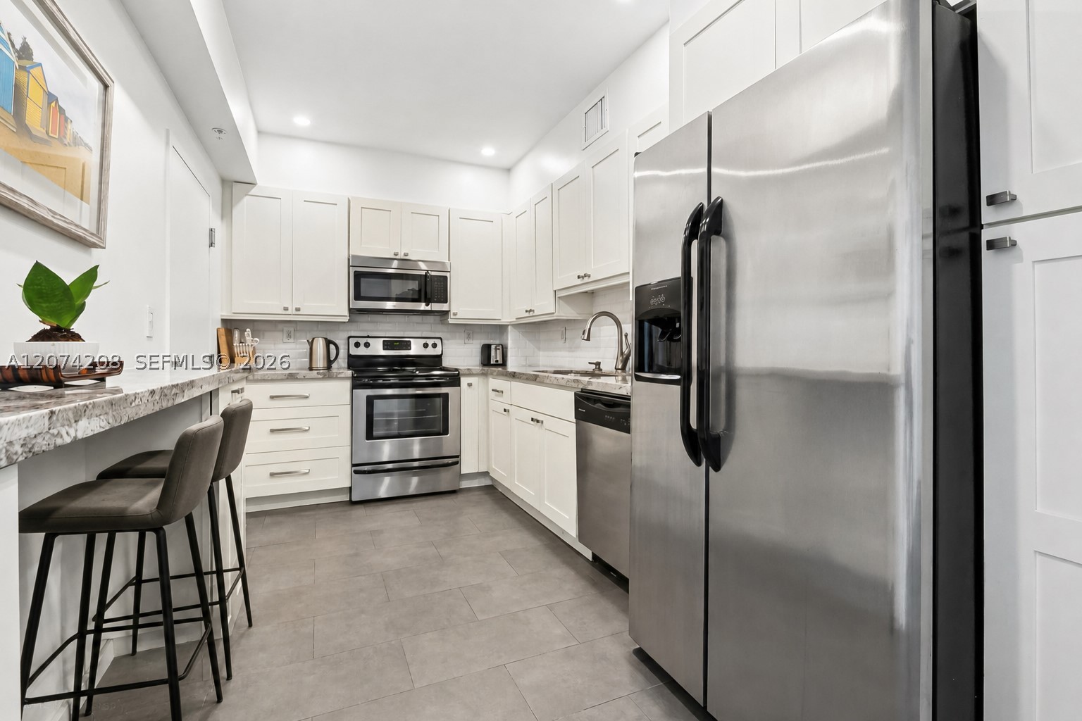 90 Edgewater Dr #PH11 Coral Gables, FL 33133