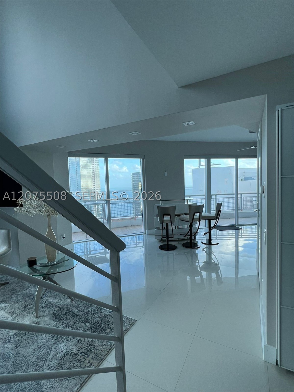 60 SW 13th St #5210 Miami, FL 33130