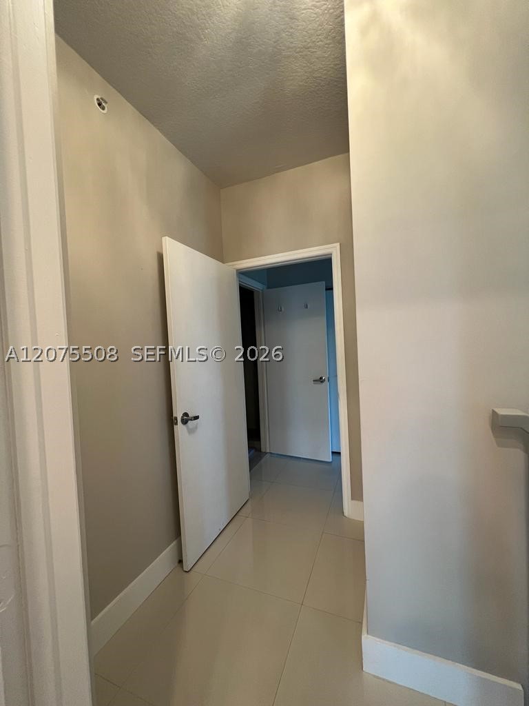 60 SW 13th St #5210 Miami, FL 33130