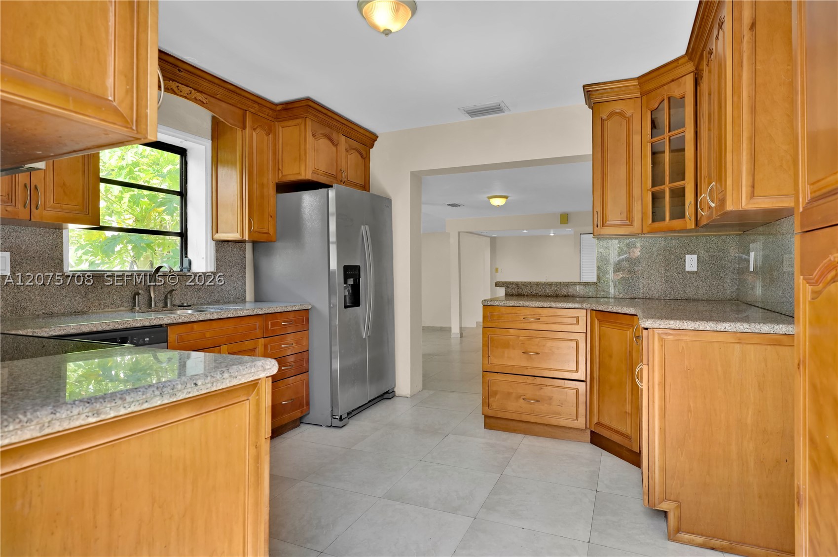 8775 SW 53rd Ct #REAR Miami, FL 33143