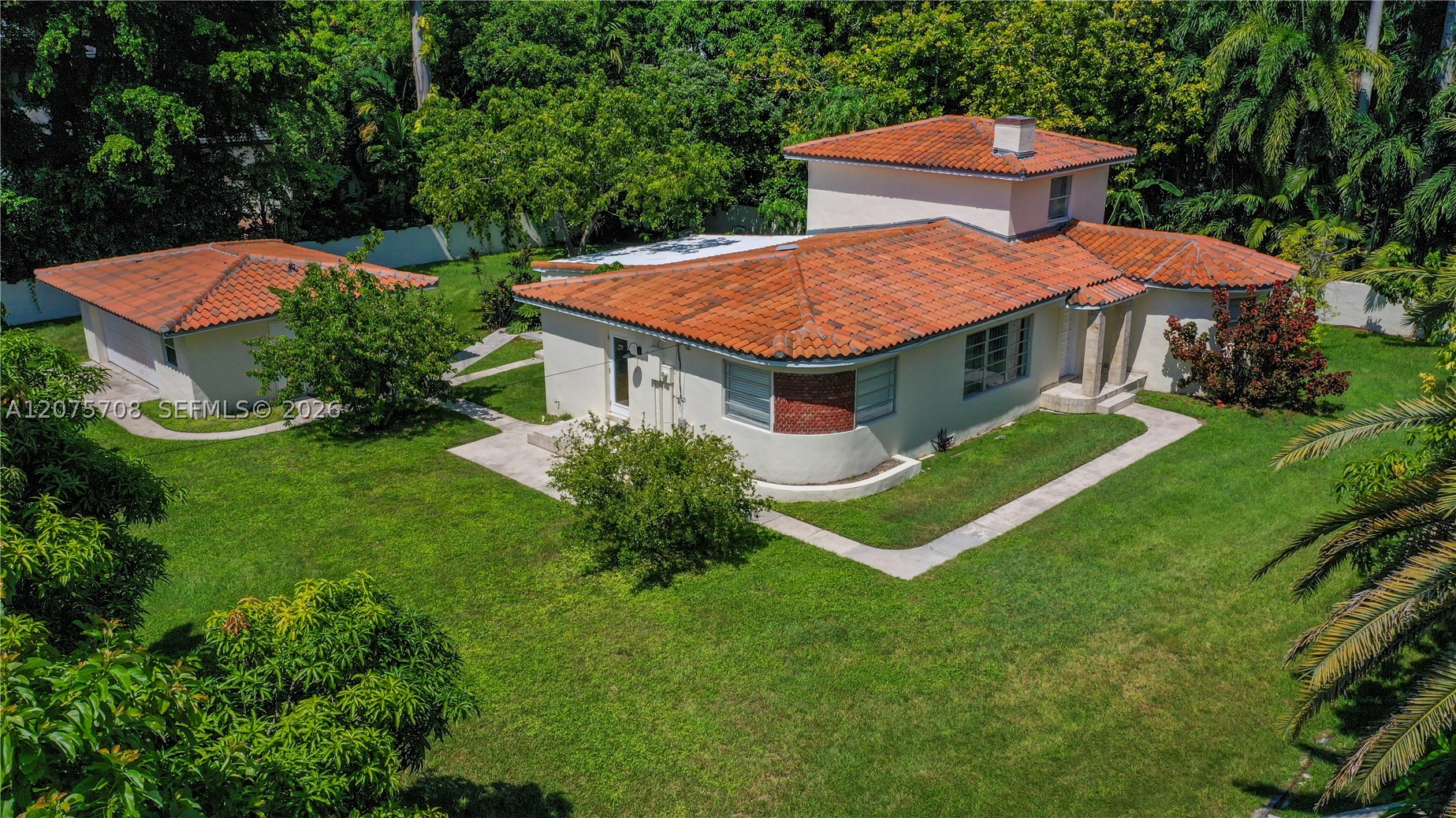 8775 SW 53rd Ct #REAR Miami, FL 33143