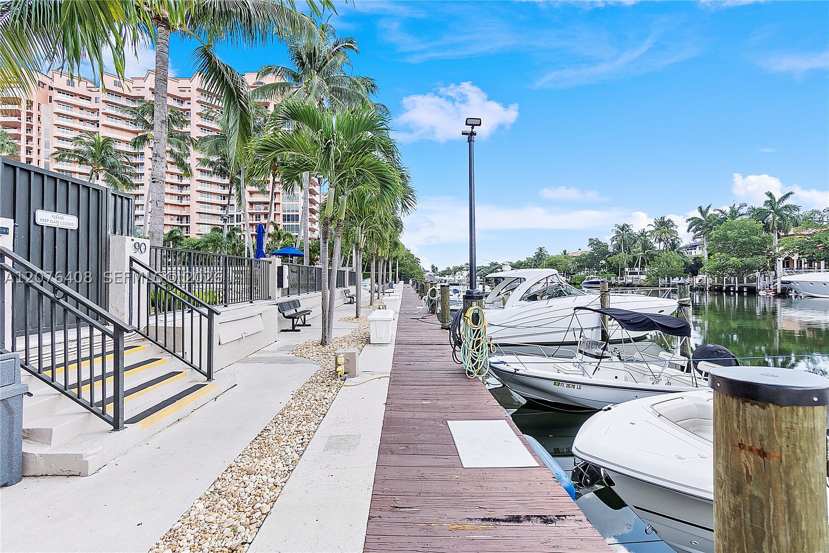 90 Edgewater Dr #104 Coral Gables, FL 33133