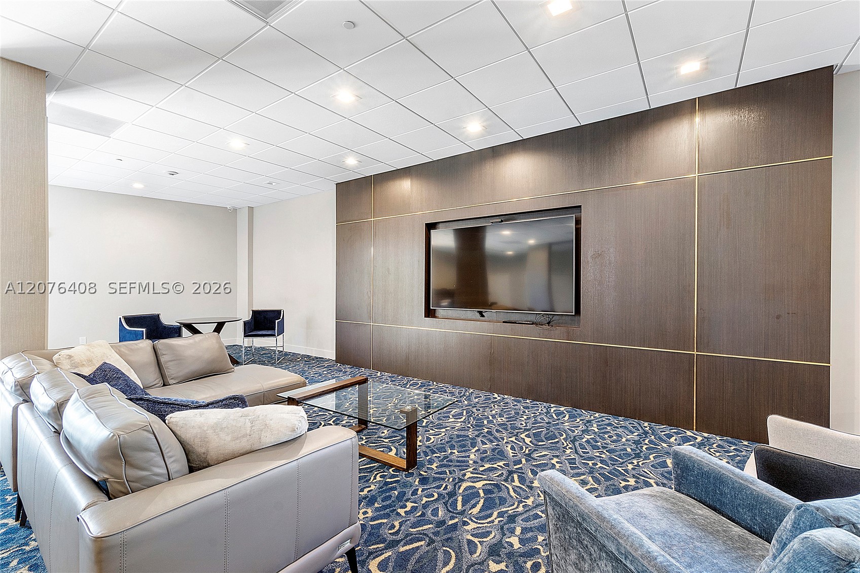 90 Edgewater Dr #104 Coral Gables, FL 33133