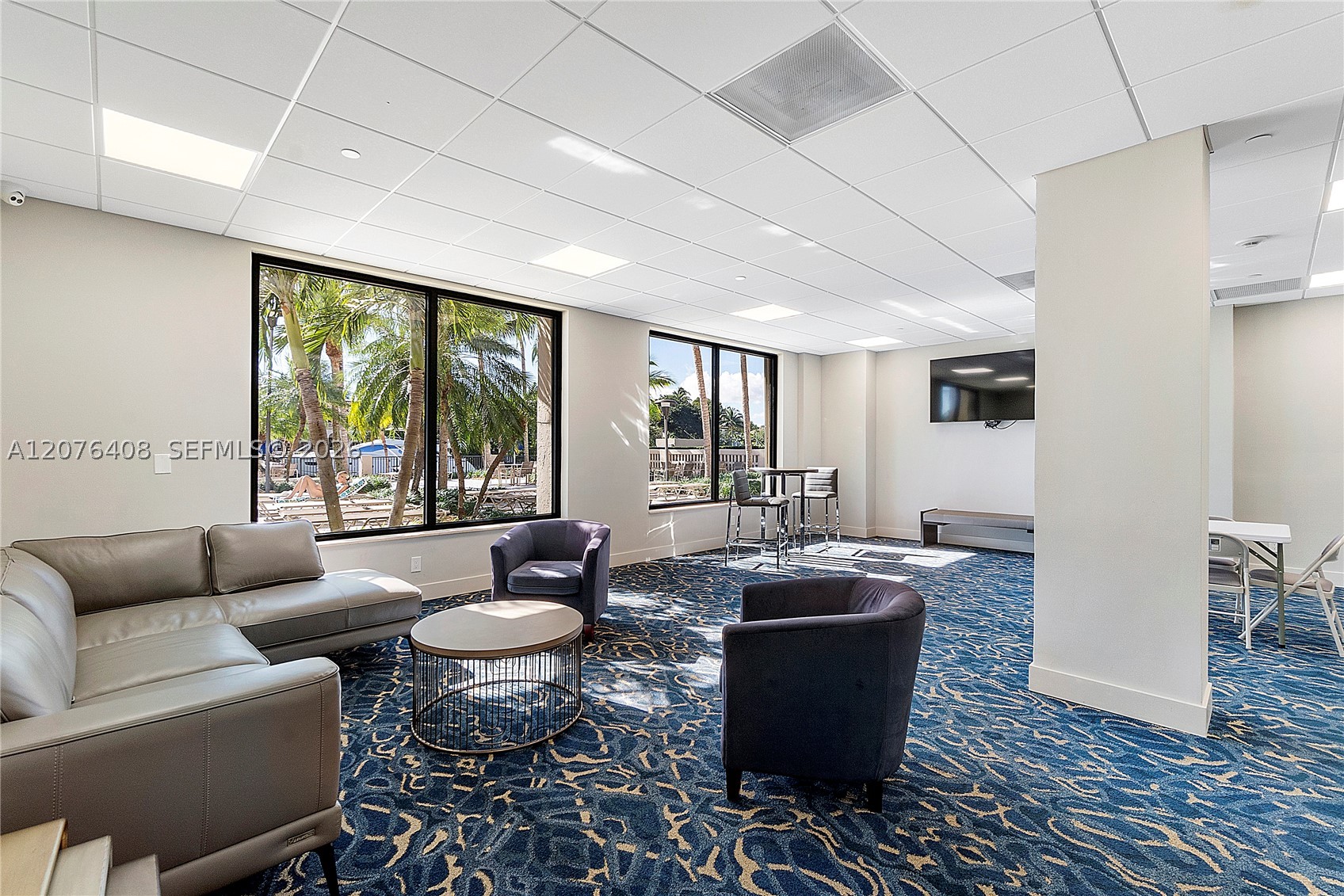 90 Edgewater Dr #104 Coral Gables, FL 33133