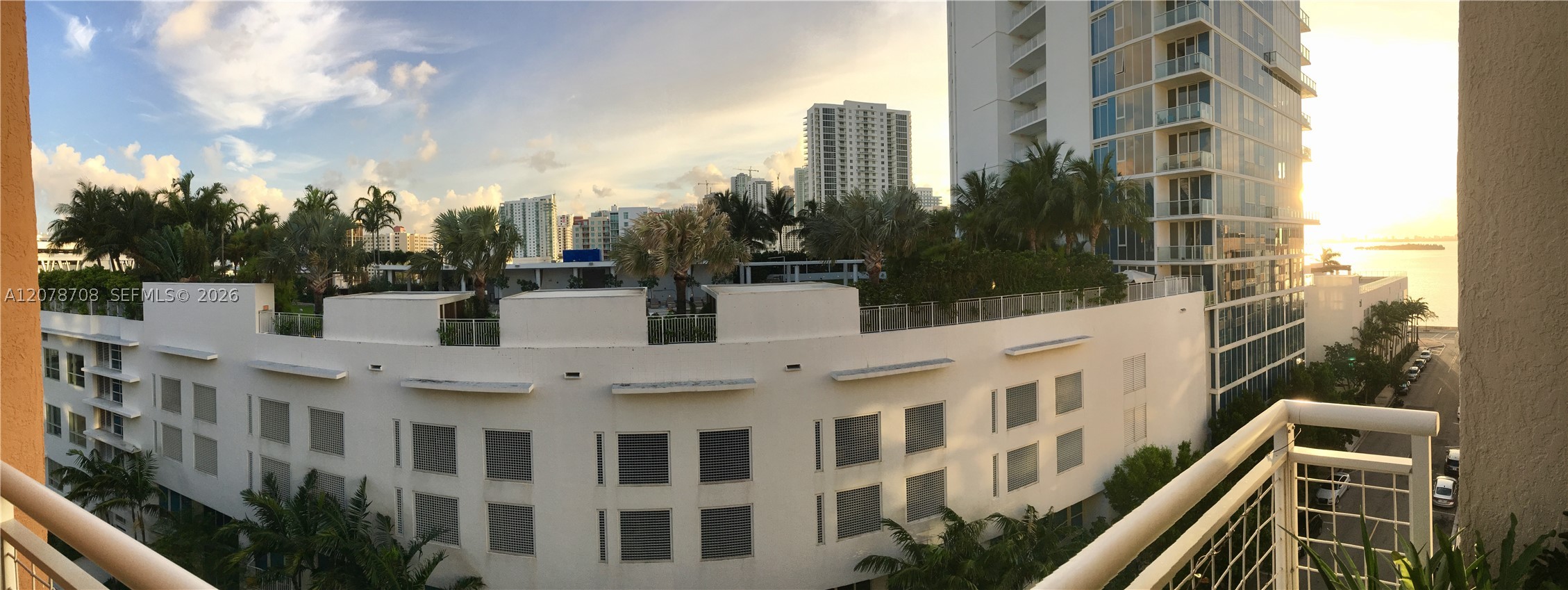 image Cite on the Bay West2