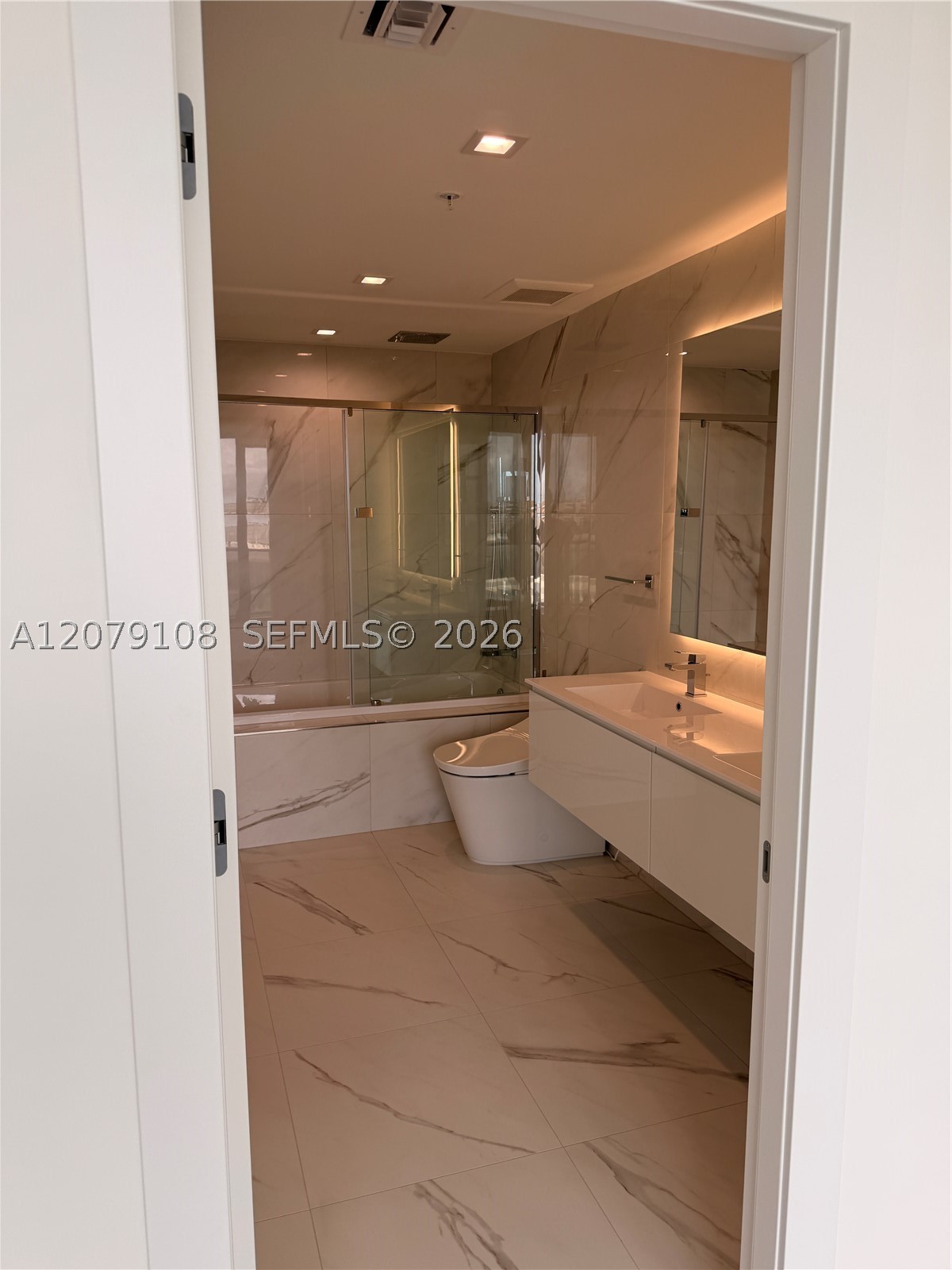 image Oasis Hallandale14