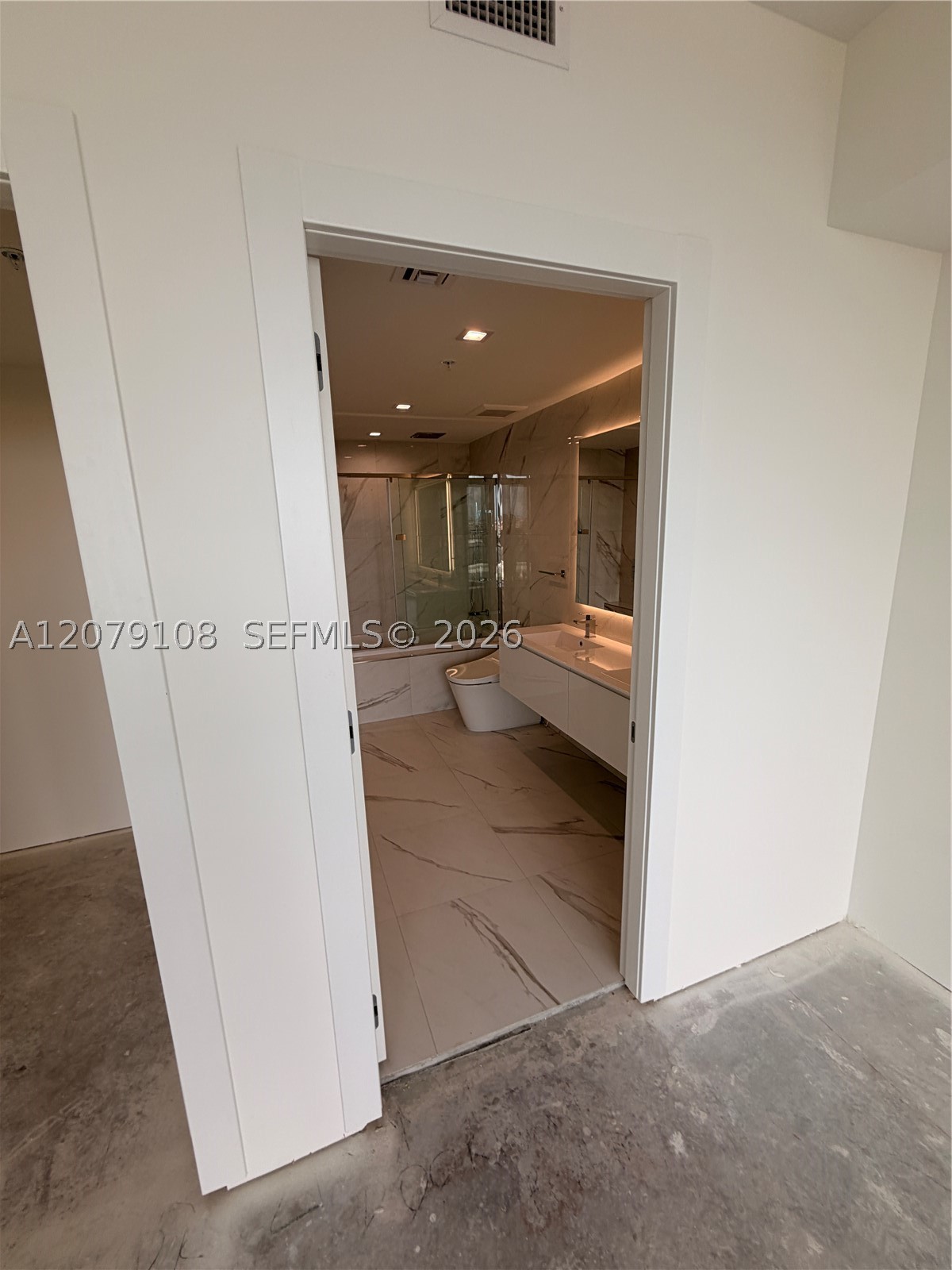 image Oasis Hallandale15