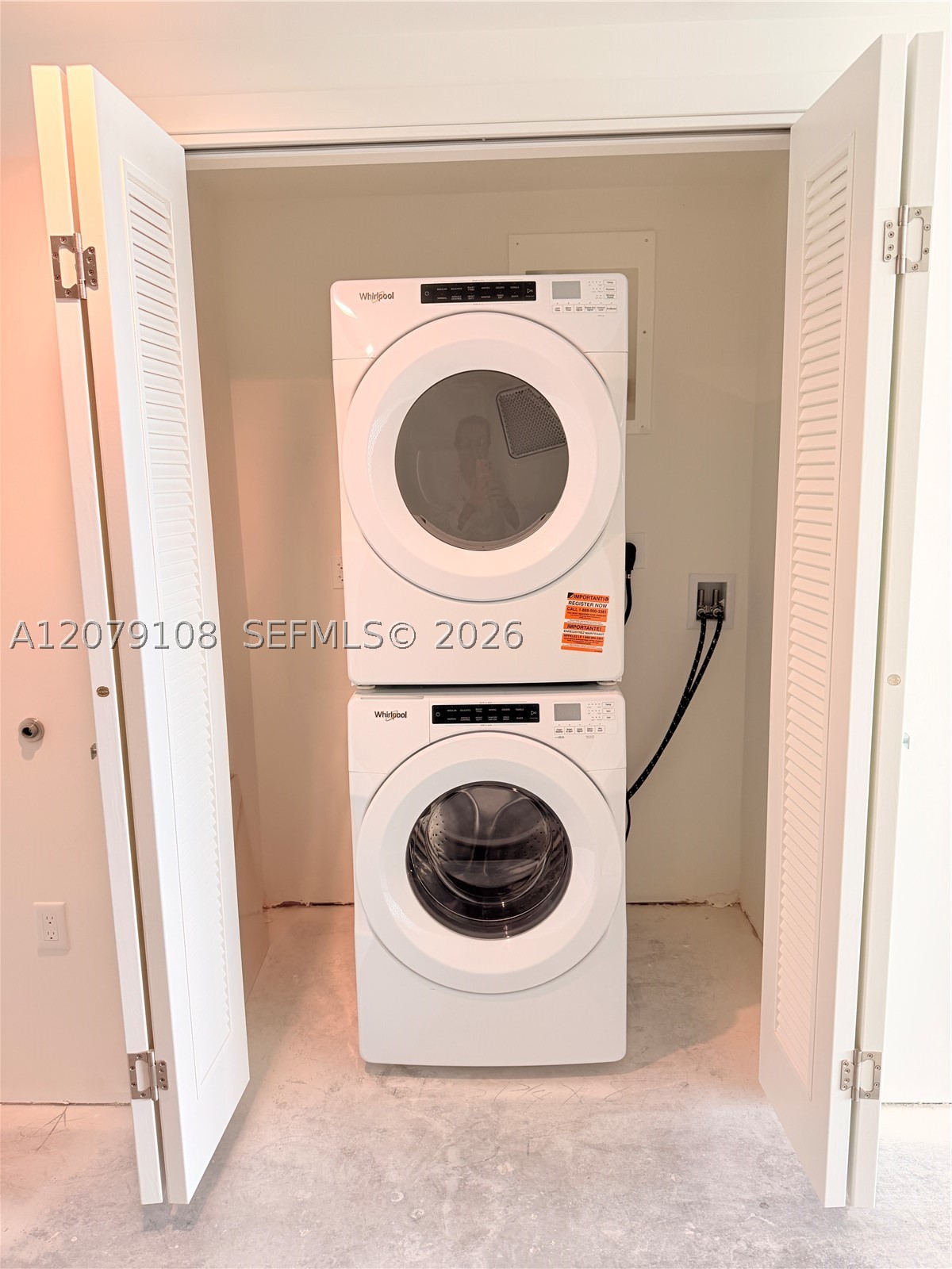 image Oasis Hallandale2