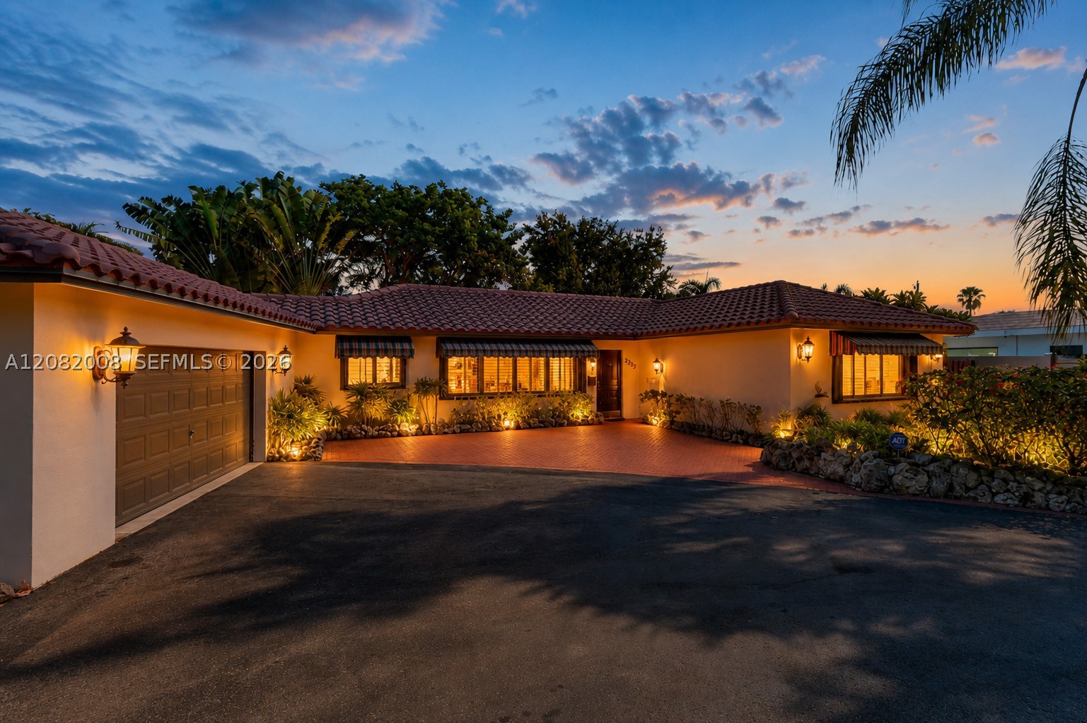2533 NE 35th Dr