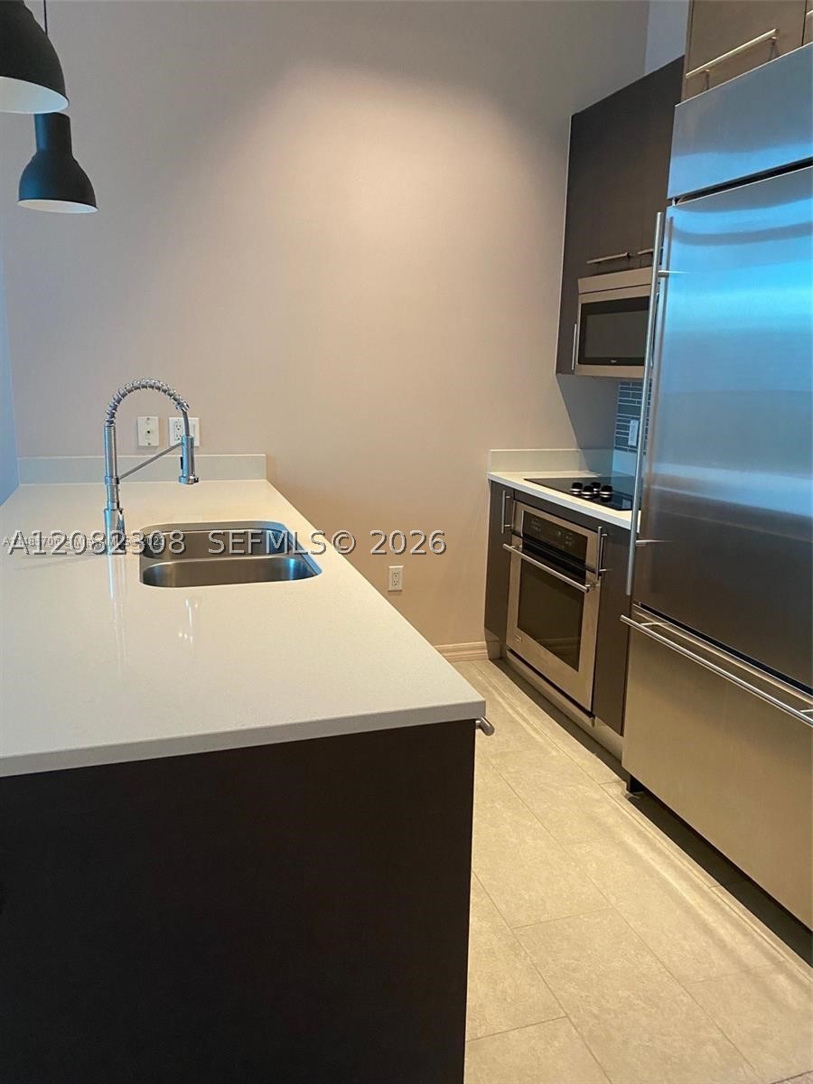 image 500 Brickell East4