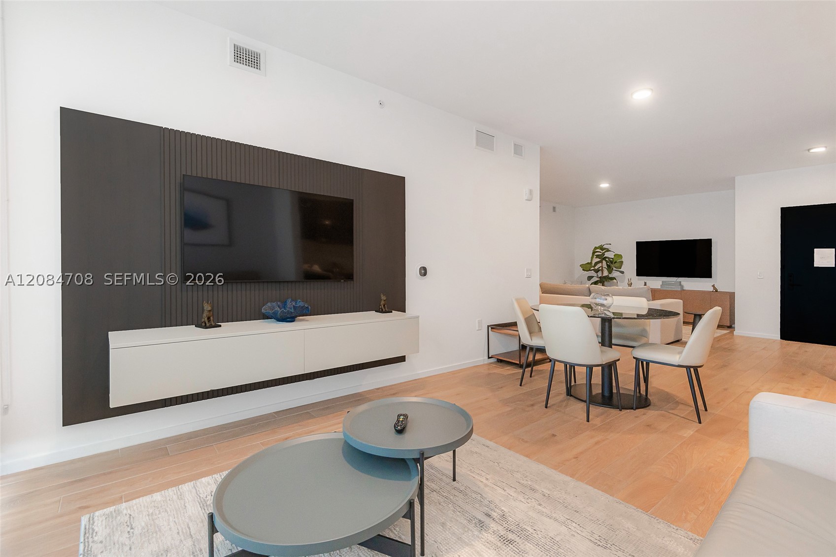 image The Elser Hotel & Residences10