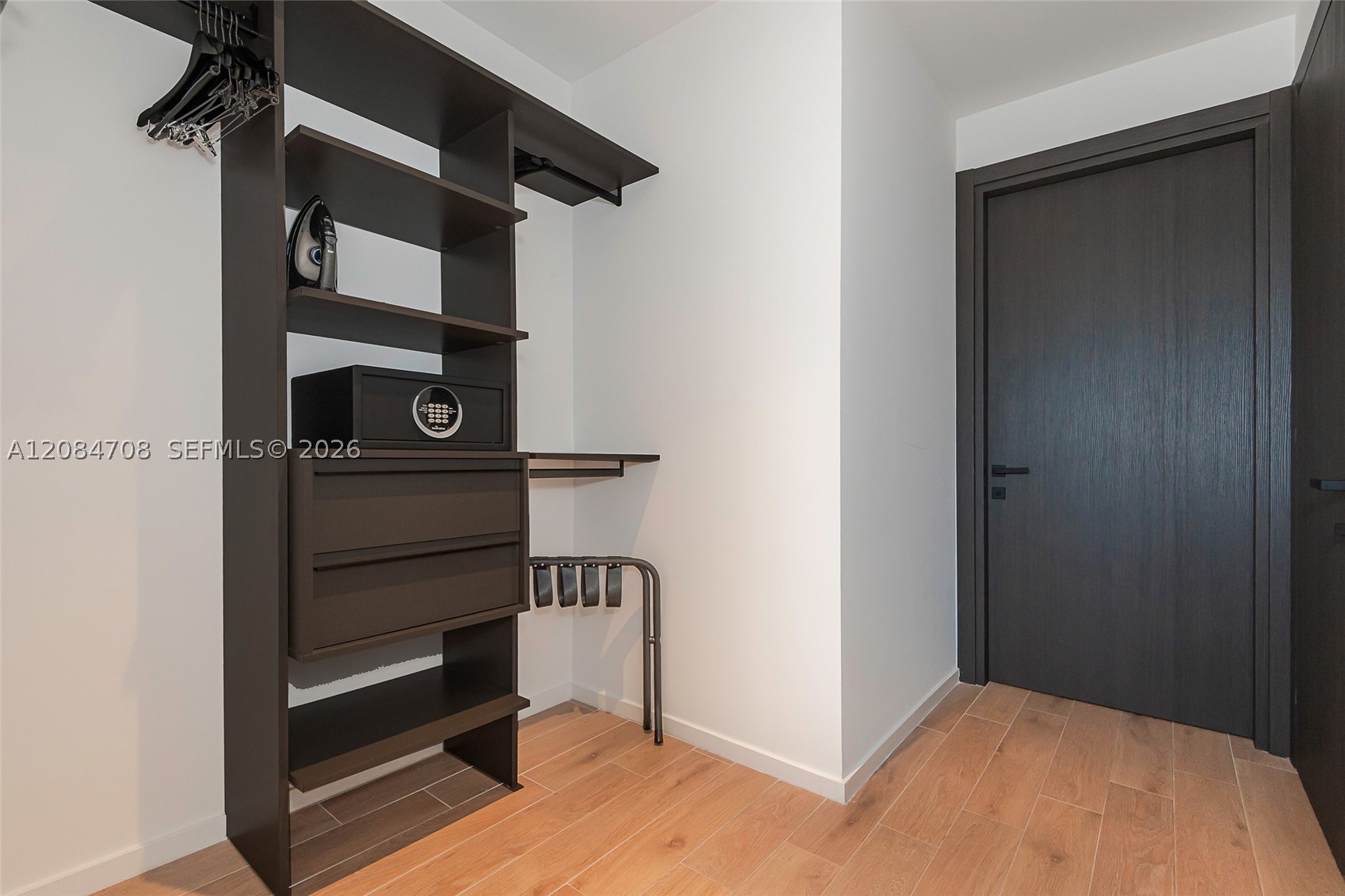 image The Elser Hotel & Residences25